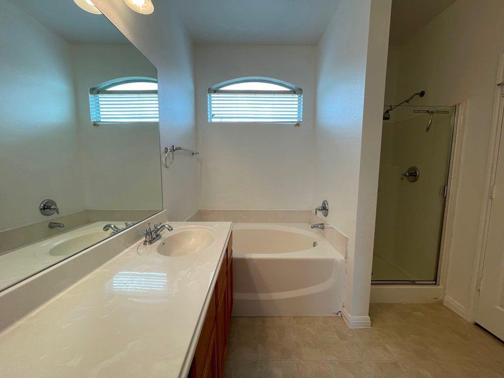 128 Otono Loop, Kyle, TX 78640