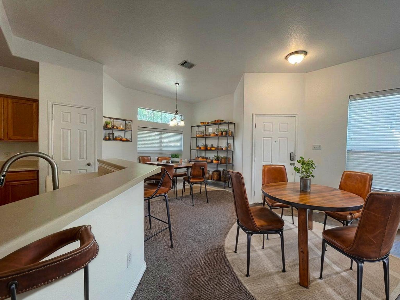 128 Otono Loop, Kyle, TX 78640