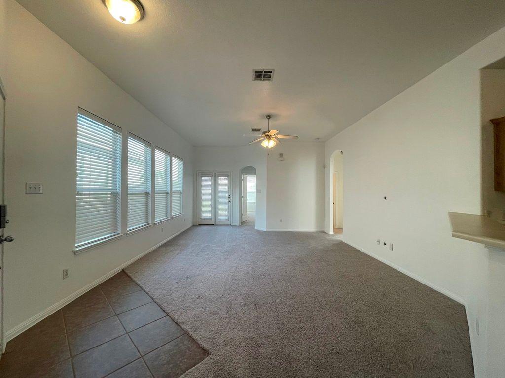 128 Otono Loop, Kyle, TX 78640