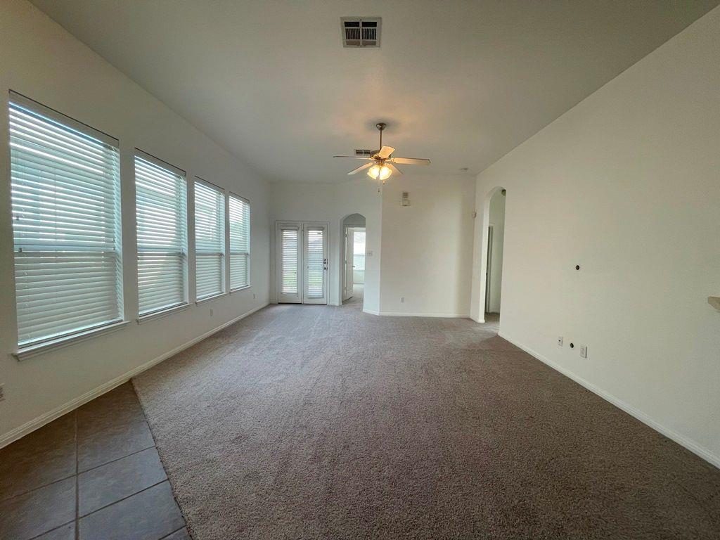 128 Otono Loop, Kyle, TX 78640