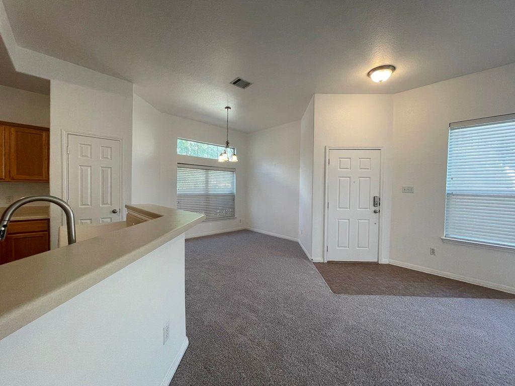 128 Otono Loop, Kyle, TX 78640