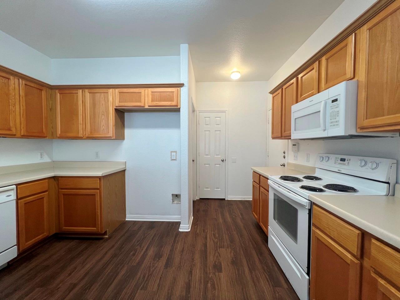 128 Otono Loop, Kyle, TX 78640