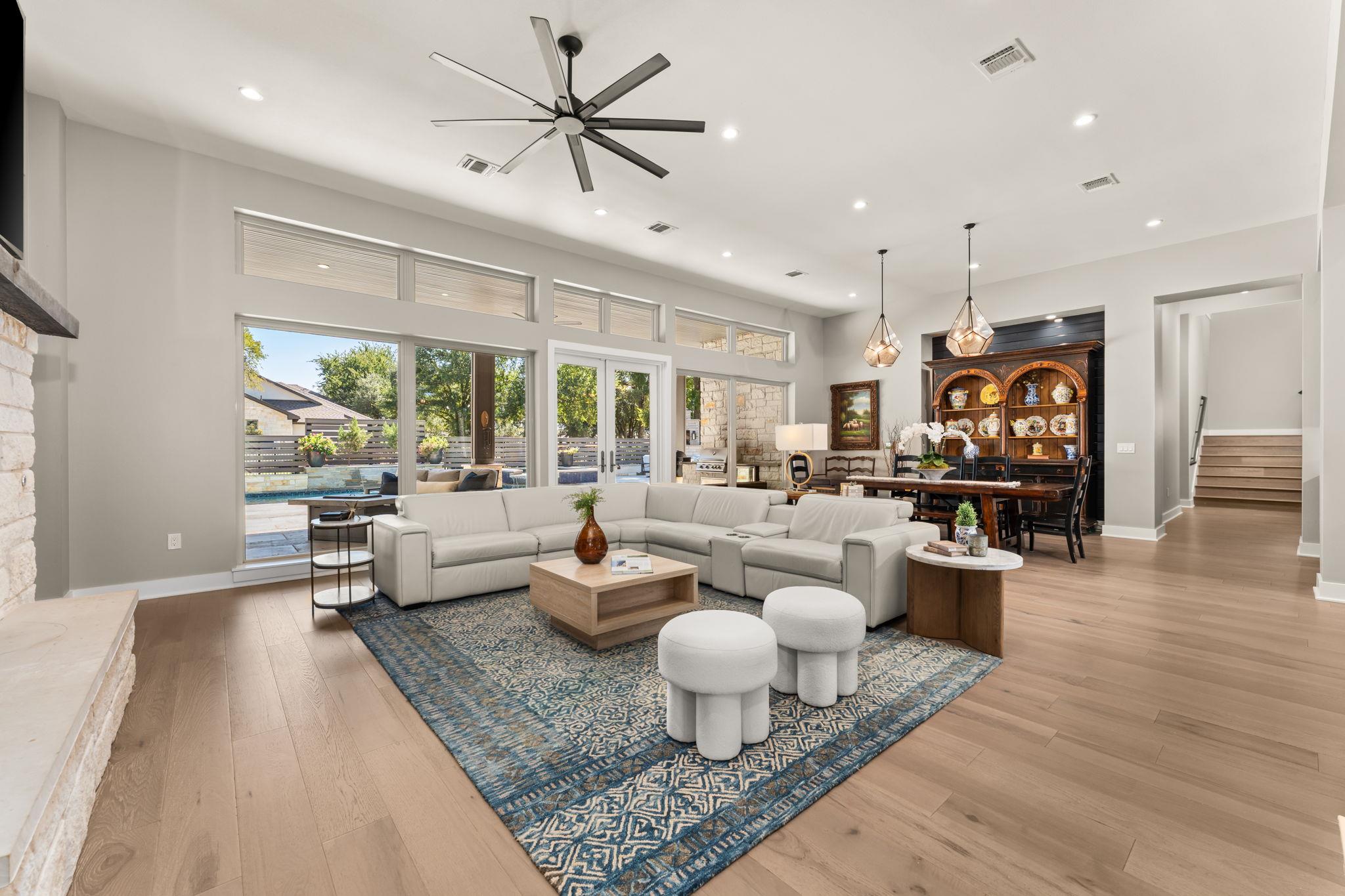 425 Bunker Ranch Blvd, Dripping Springs, TX 78620