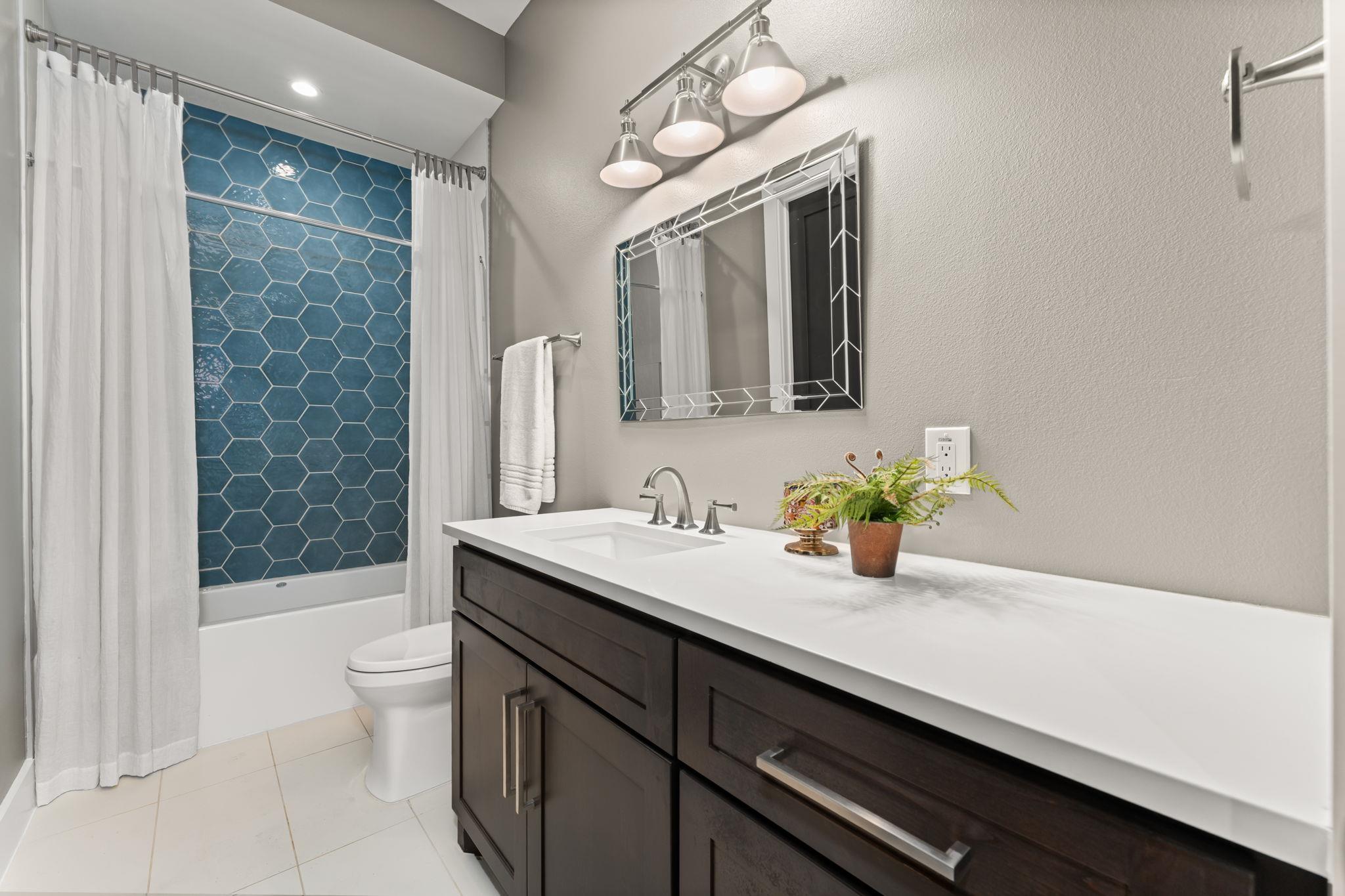 425 Bunker Ranch Blvd, Dripping Springs, TX 78620