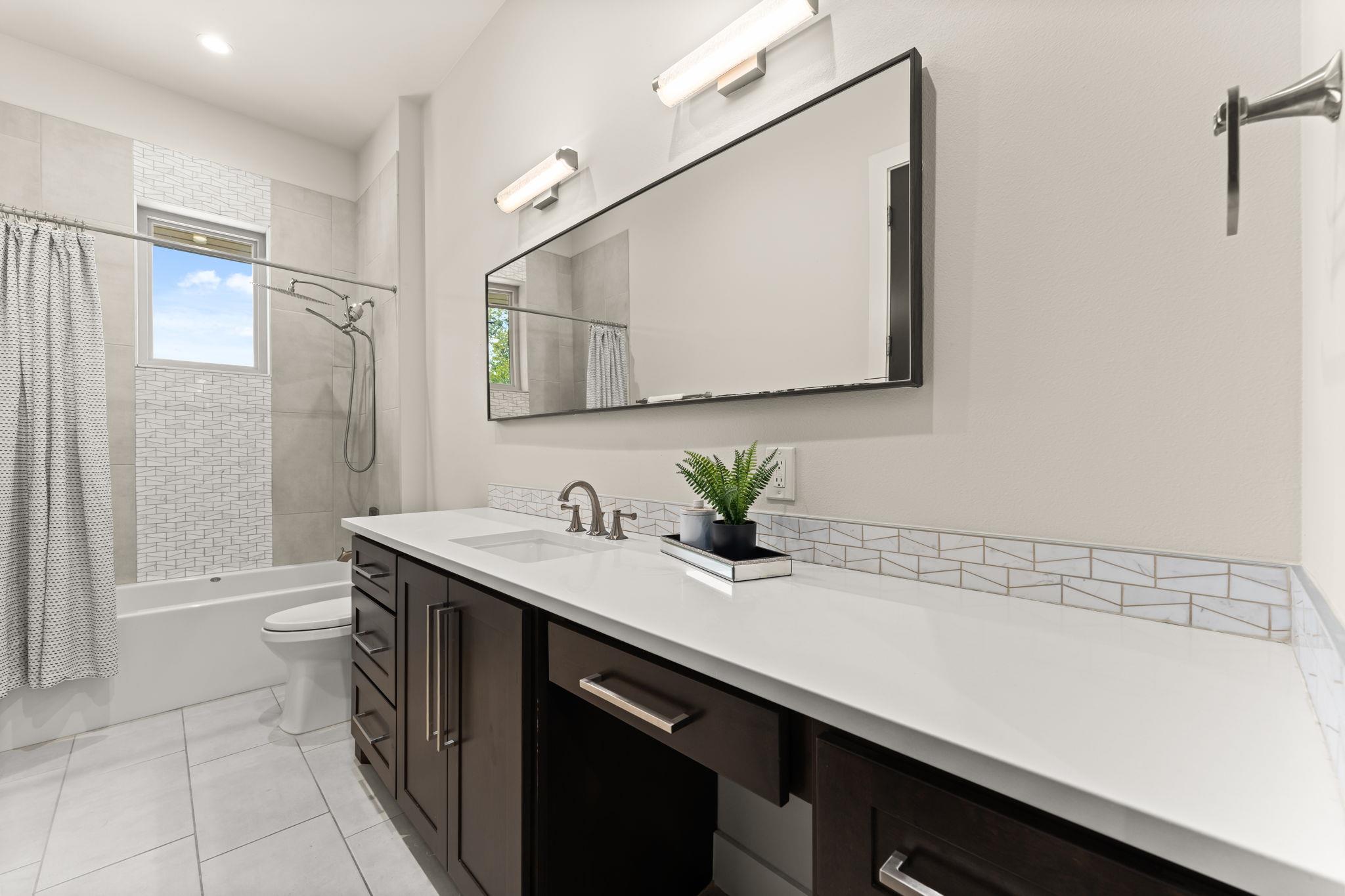 425 Bunker Ranch Blvd, Dripping Springs, TX 78620