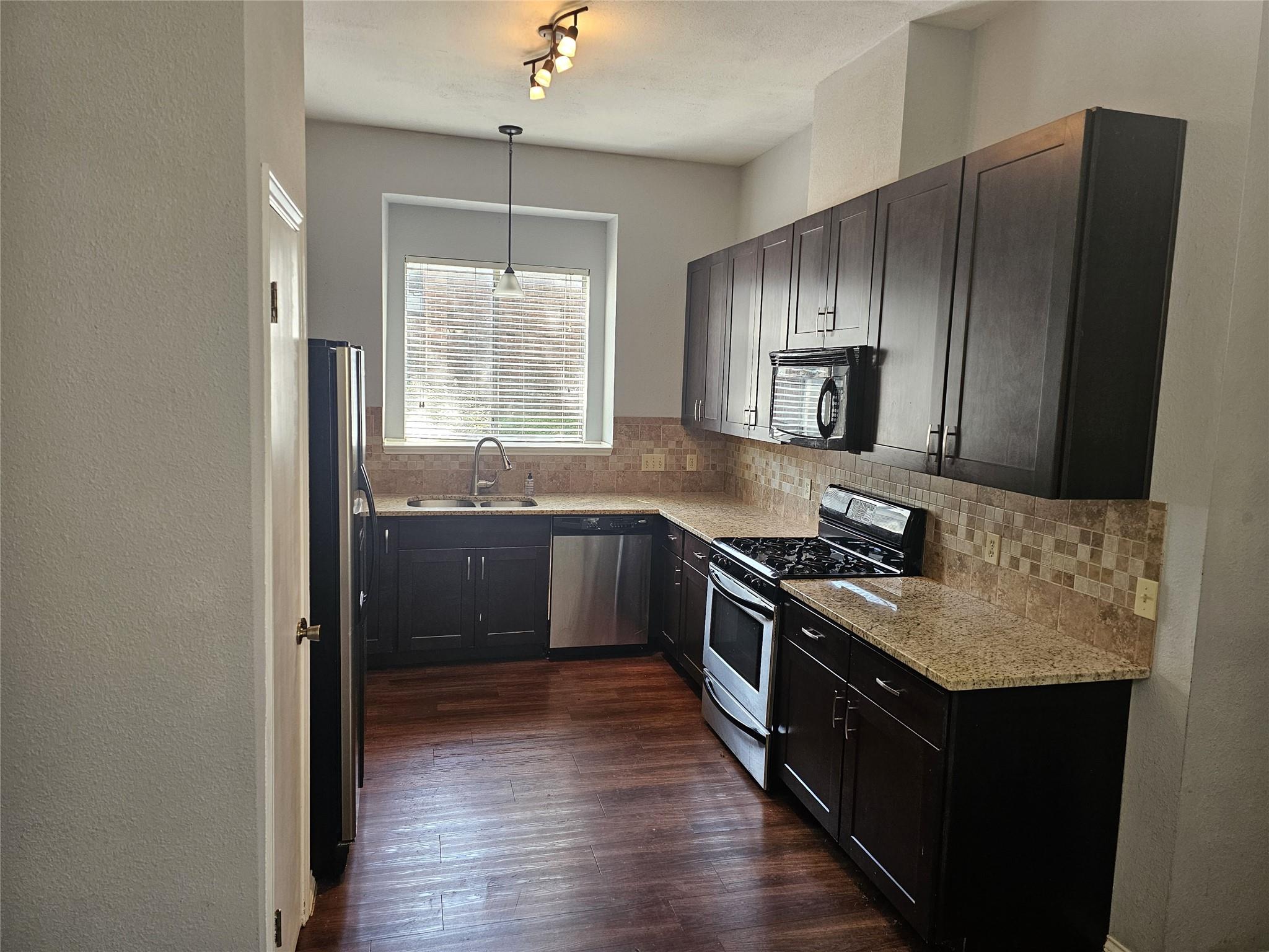 12503 Deer Falls Dr, Austin, TX 78729