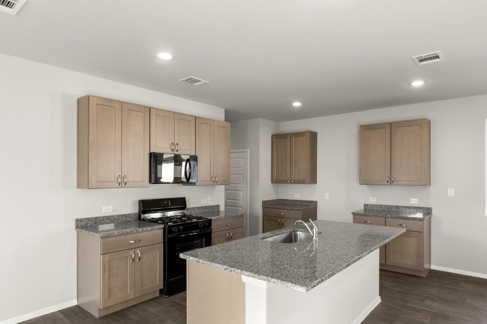 193 Lavender Ln, Elgin, TX 78621