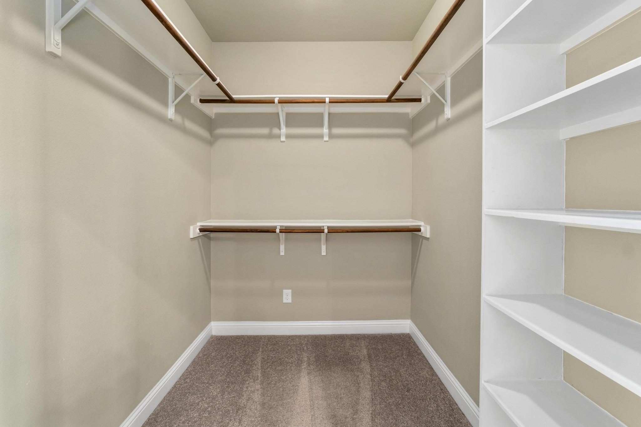 2121 Martin Rd, Dripping Springs, TX 78620