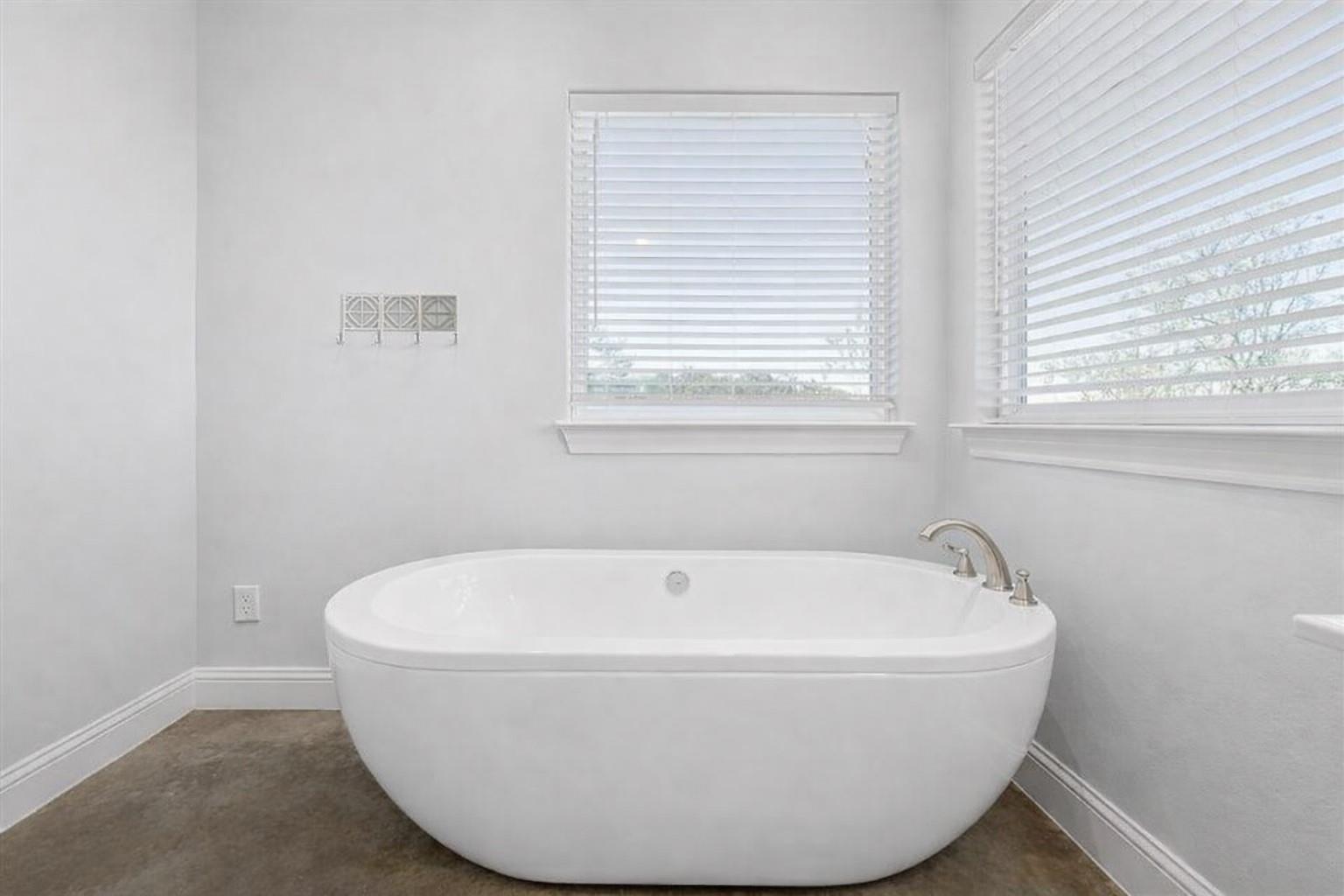 2121 Martin Rd, Dripping Springs, TX 78620