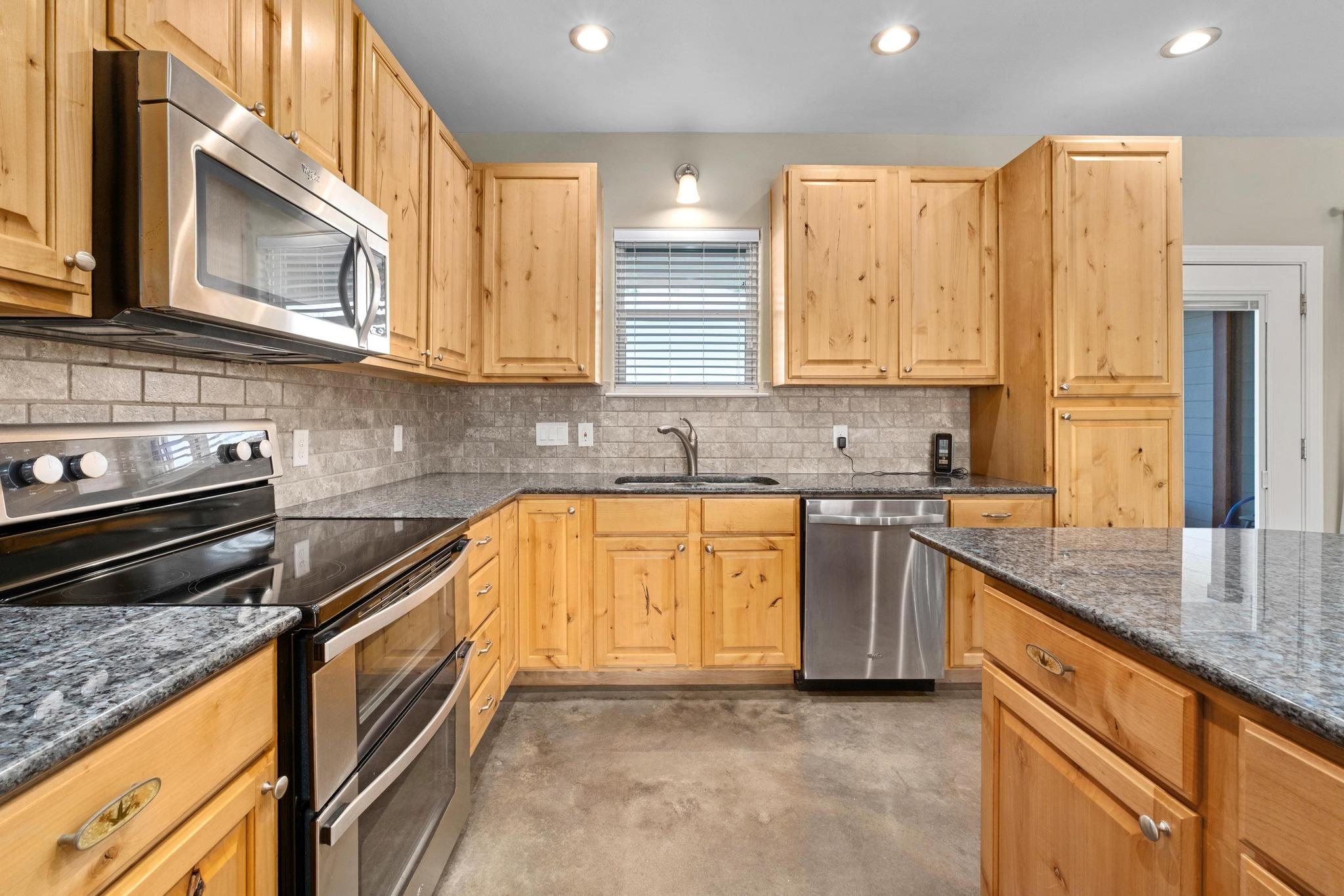 2121 Martin Rd, Dripping Springs, TX 78620