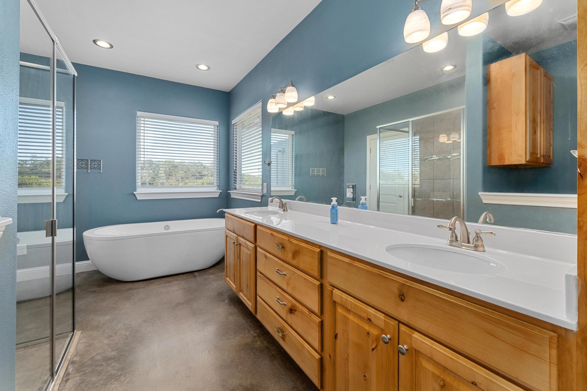 2121 Martin Rd, Dripping Springs, TX 78620