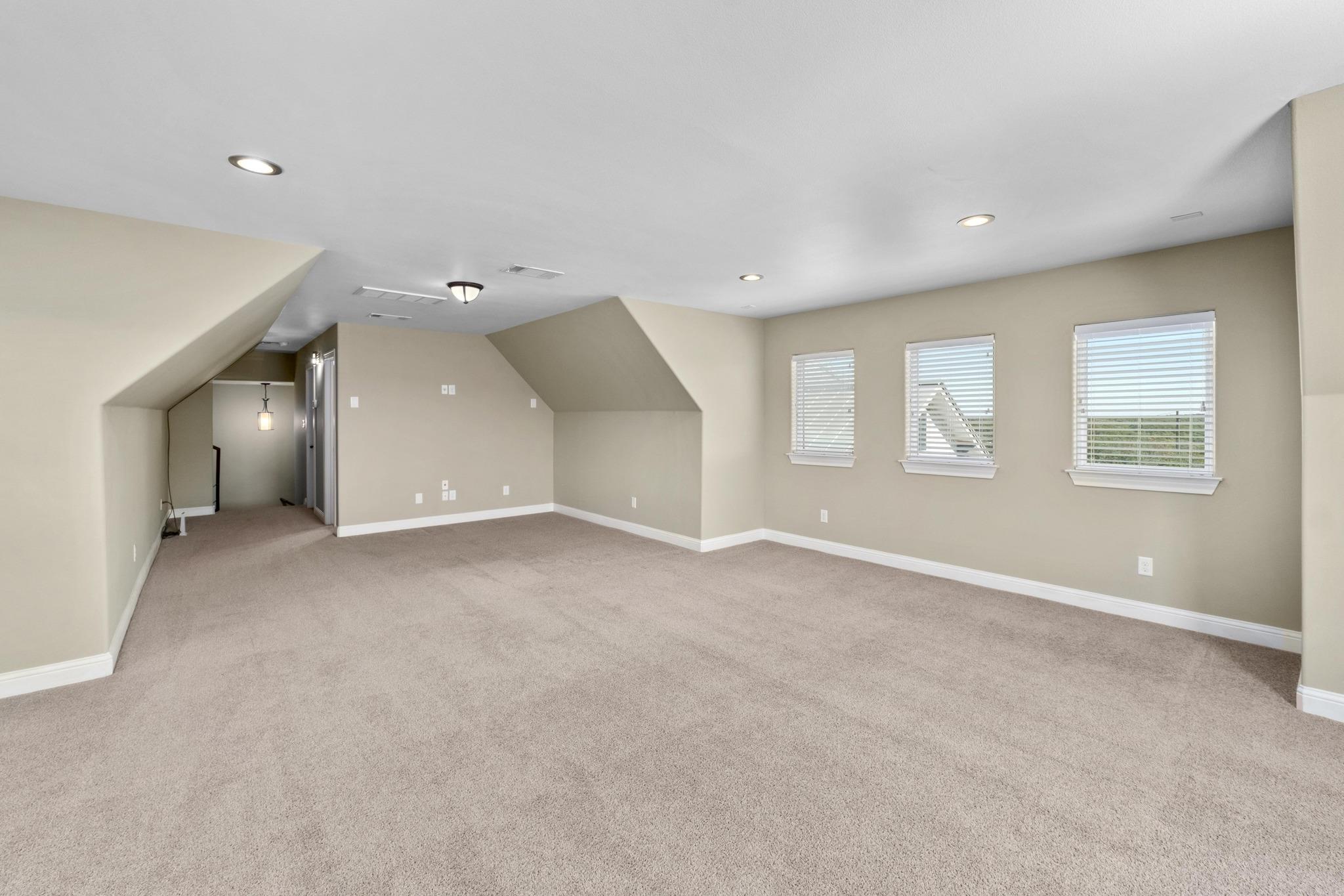 2121 Martin Rd, Dripping Springs, TX 78620