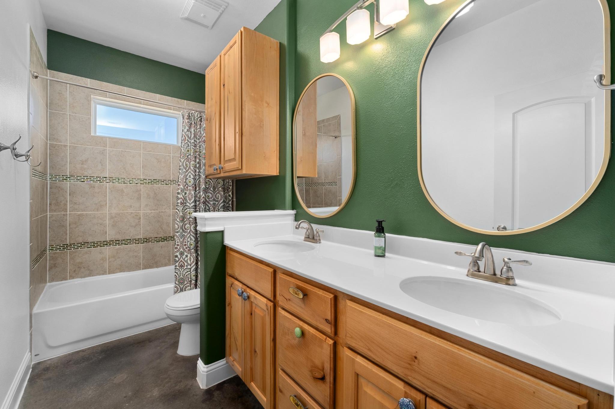 2121 Martin Rd, Dripping Springs, TX 78620