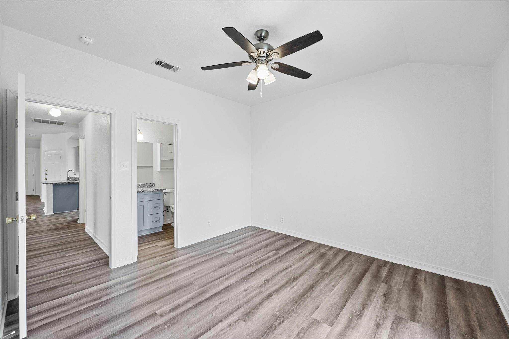 502 Rockmoor Dr # B, Georgetown, TX 78628