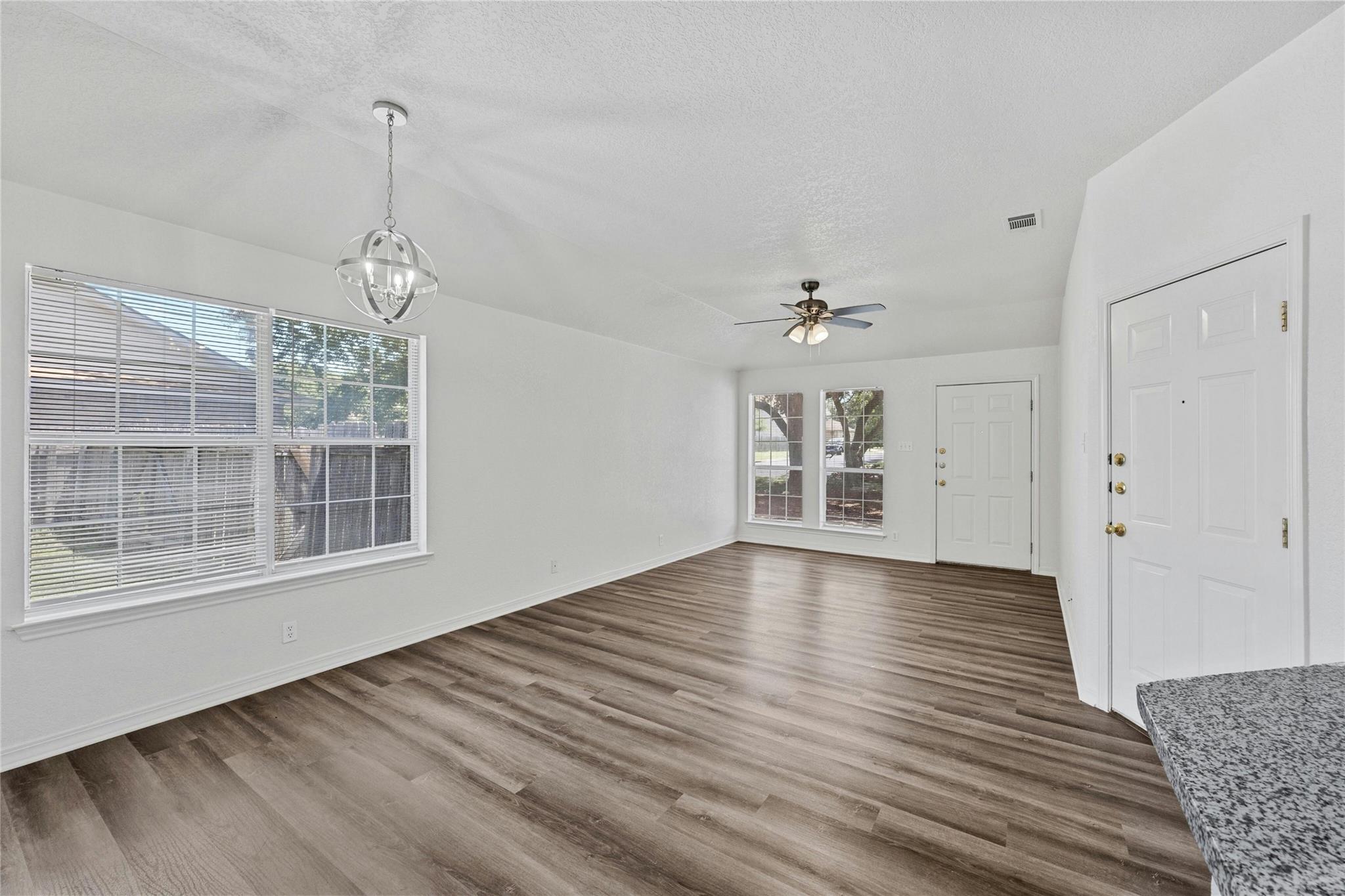 502 Rockmoor Dr # B, Georgetown, TX 78628