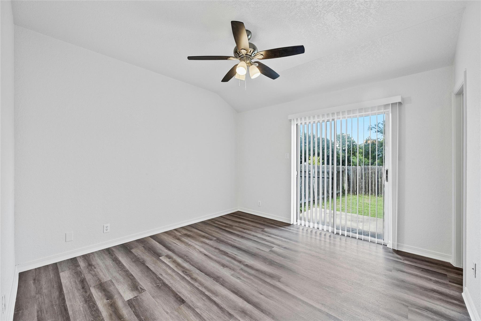 502 Rockmoor Dr # B, Georgetown, TX 78628