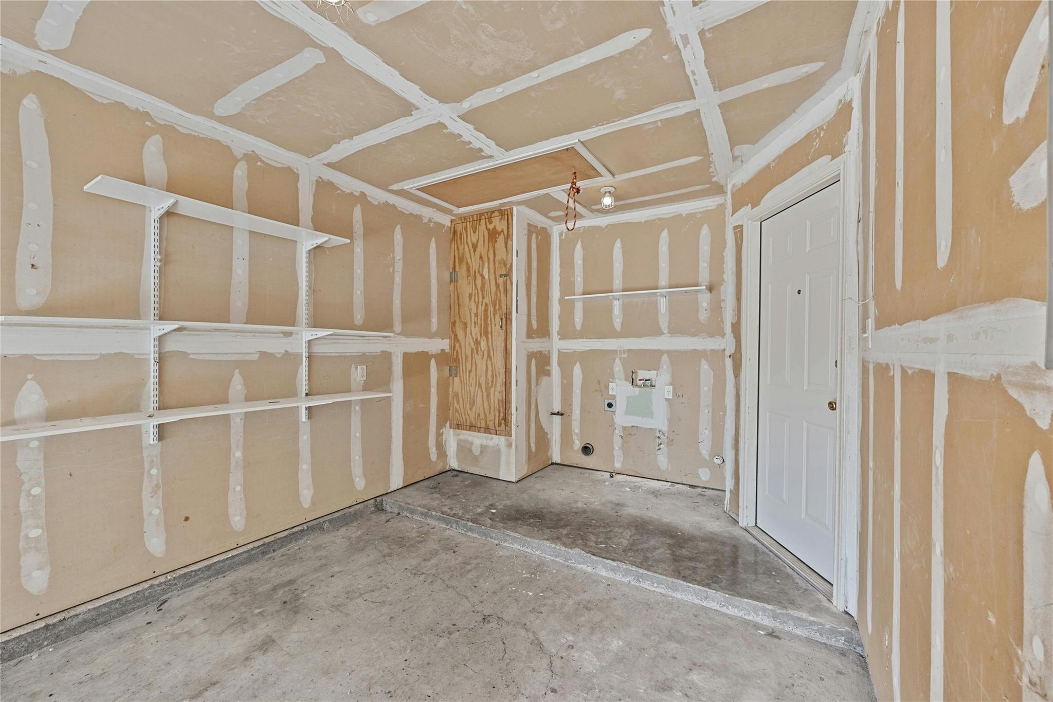 502 Rockmoor Dr # B, Georgetown, TX 78628