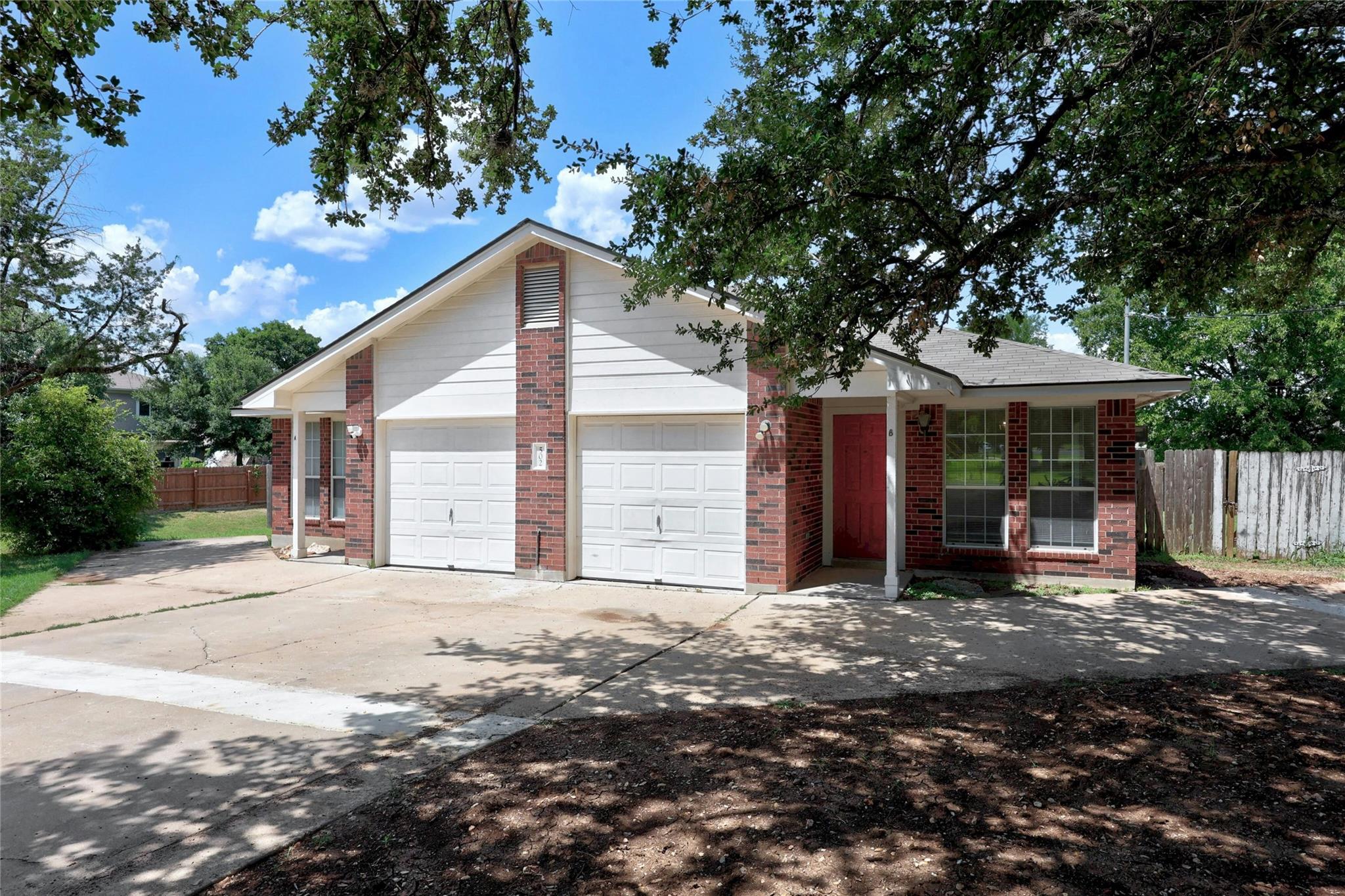 502 Rockmoor Dr # B, Georgetown, TX 78628