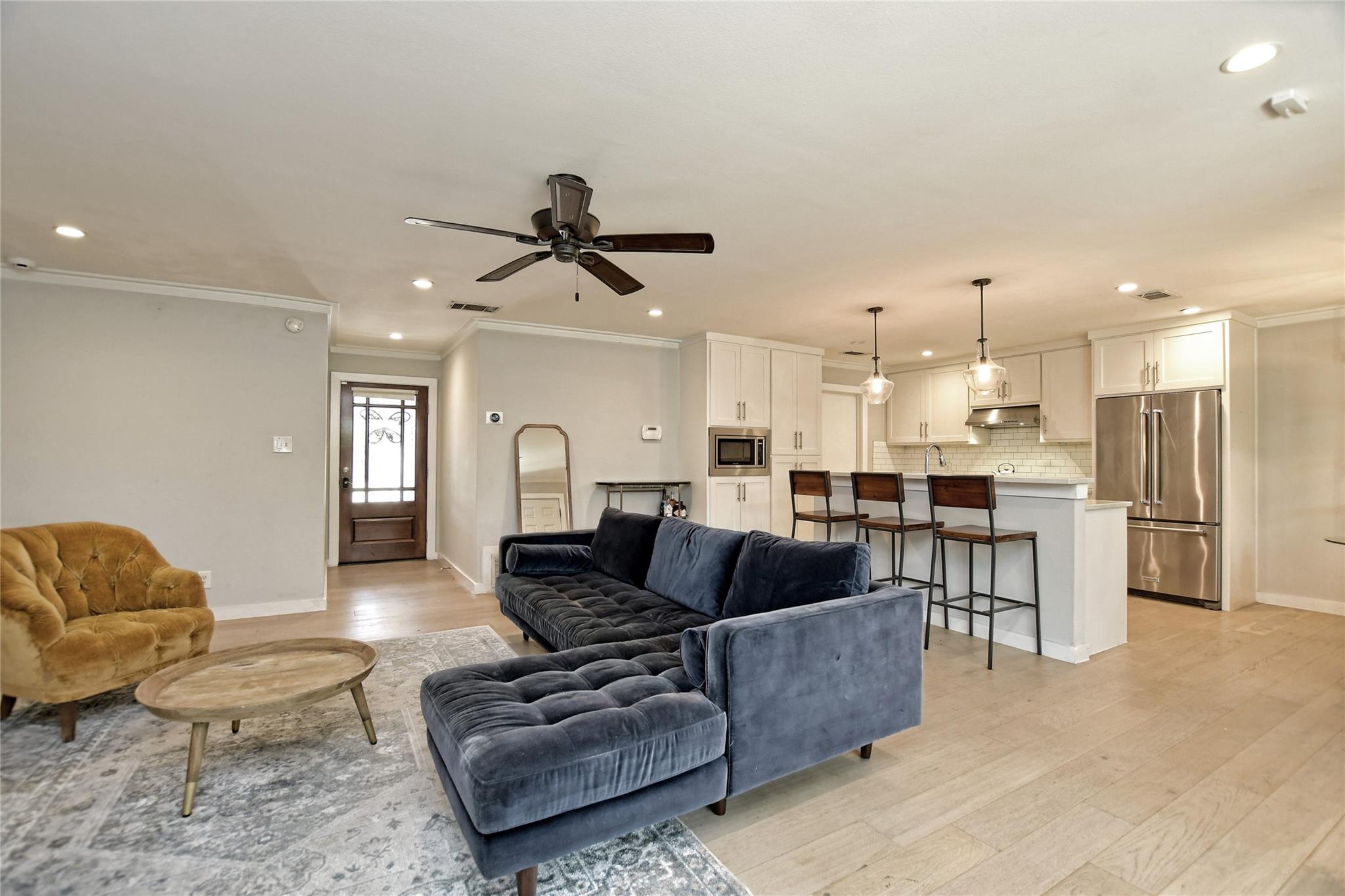 1508 Woodhill Dr, Round Rock, TX 78681