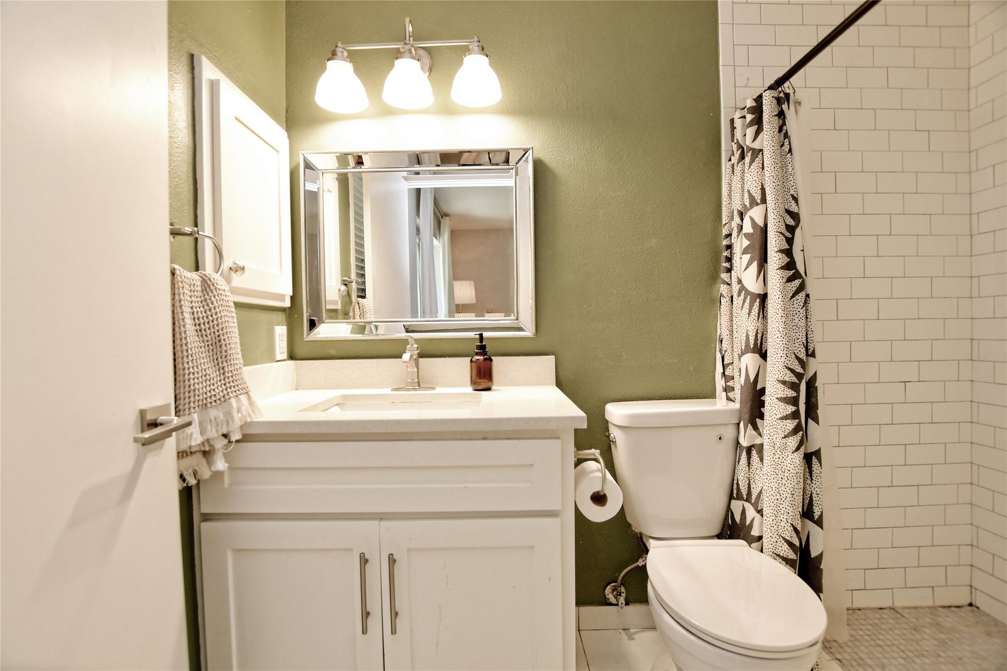 1508 Woodhill Dr, Round Rock, TX 78681