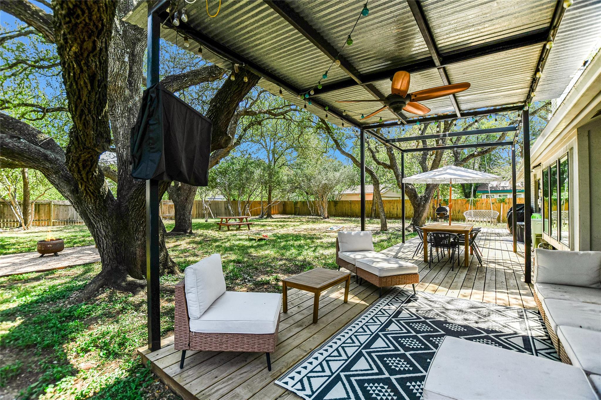 1508 Woodhill Dr, Round Rock, TX 78681