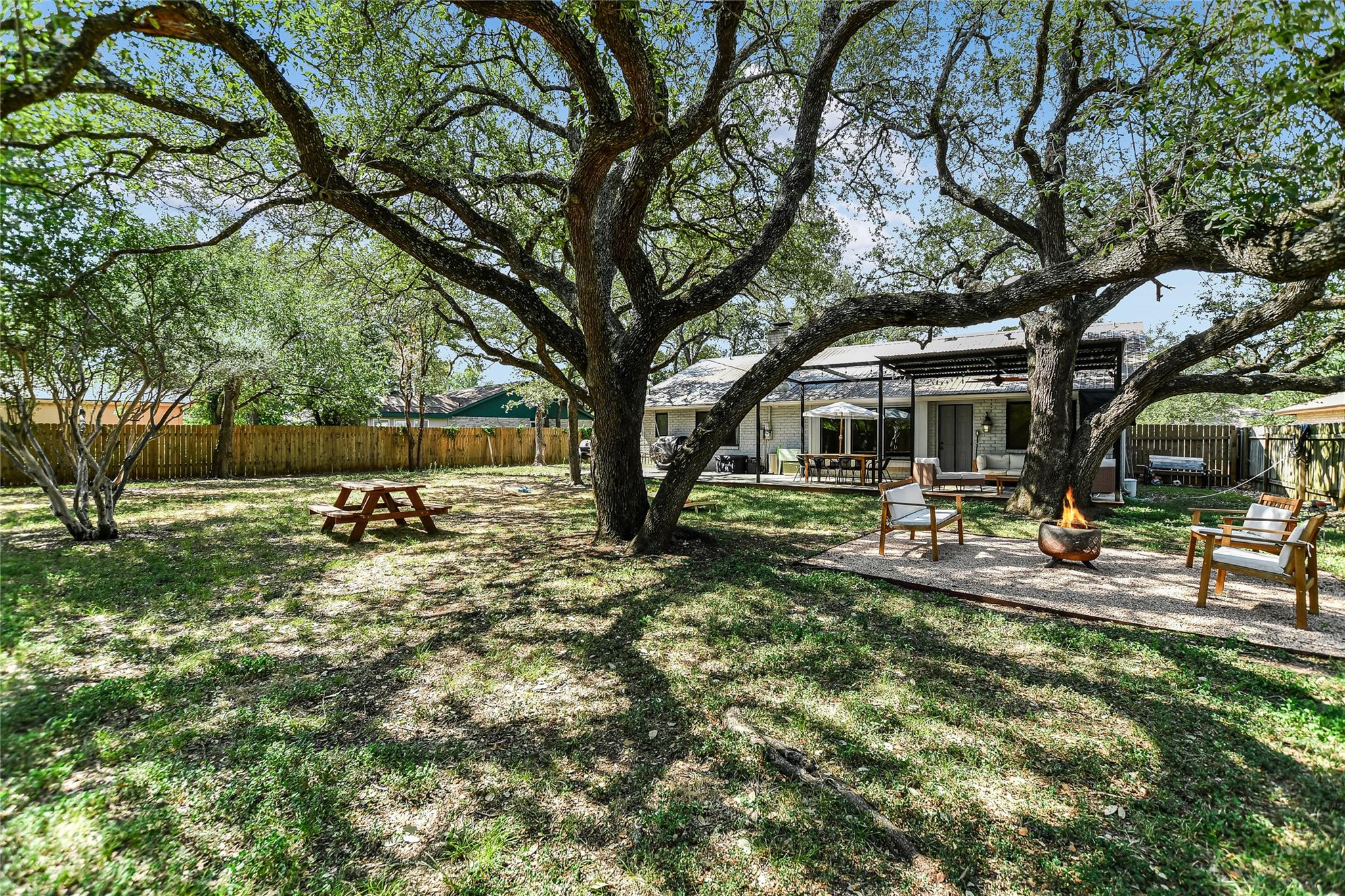 1508 Woodhill Dr, Round Rock, TX 78681