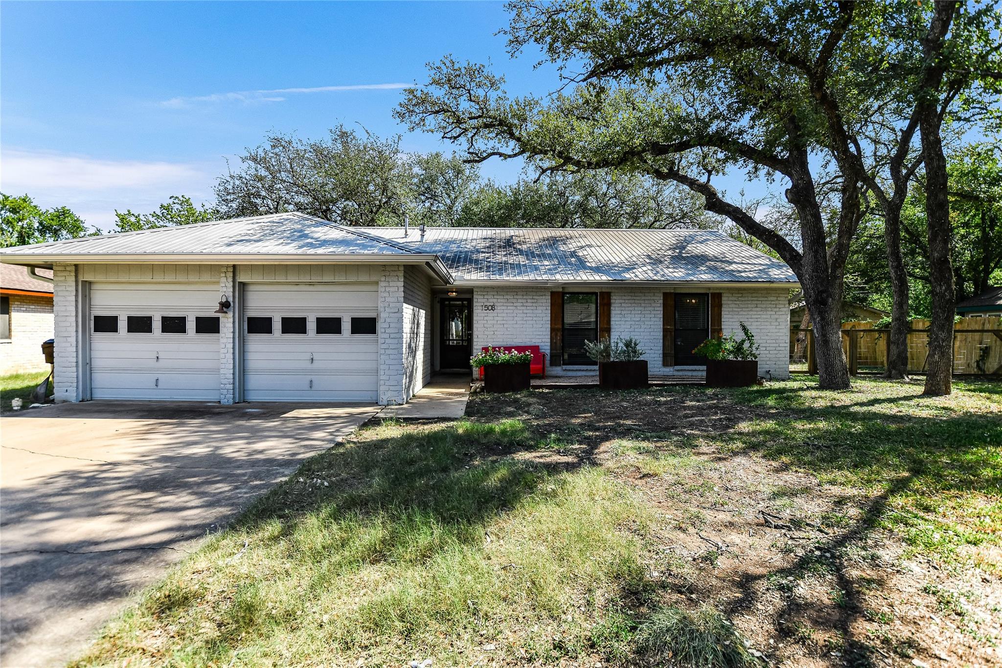 1508 Woodhill Dr, Round Rock, TX 78681