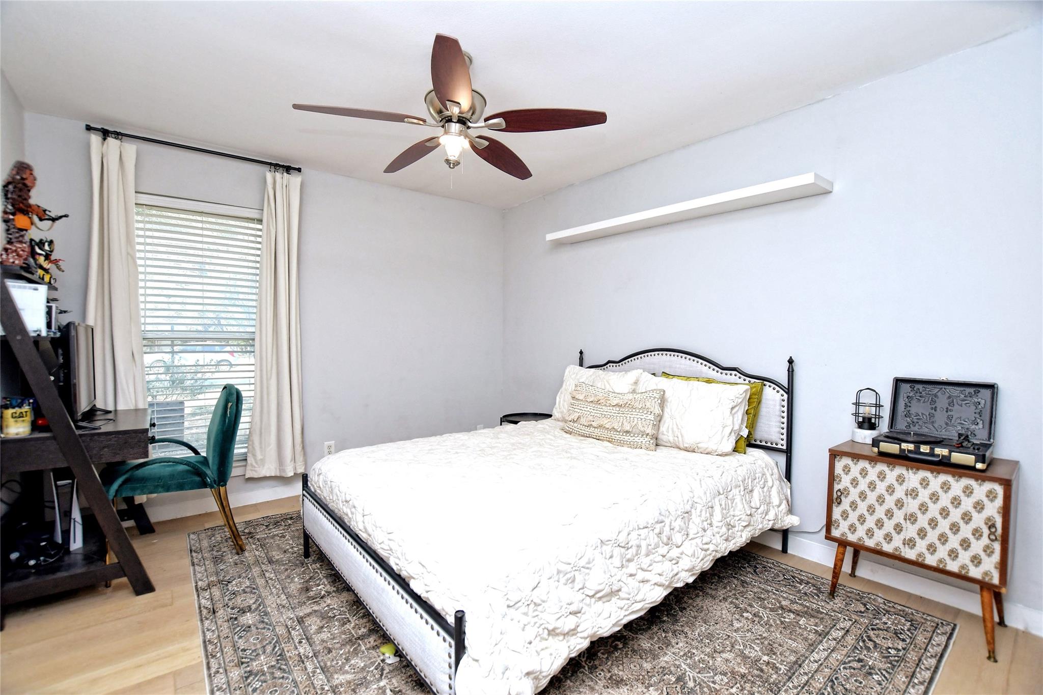 1508 Woodhill Dr, Round Rock, TX 78681