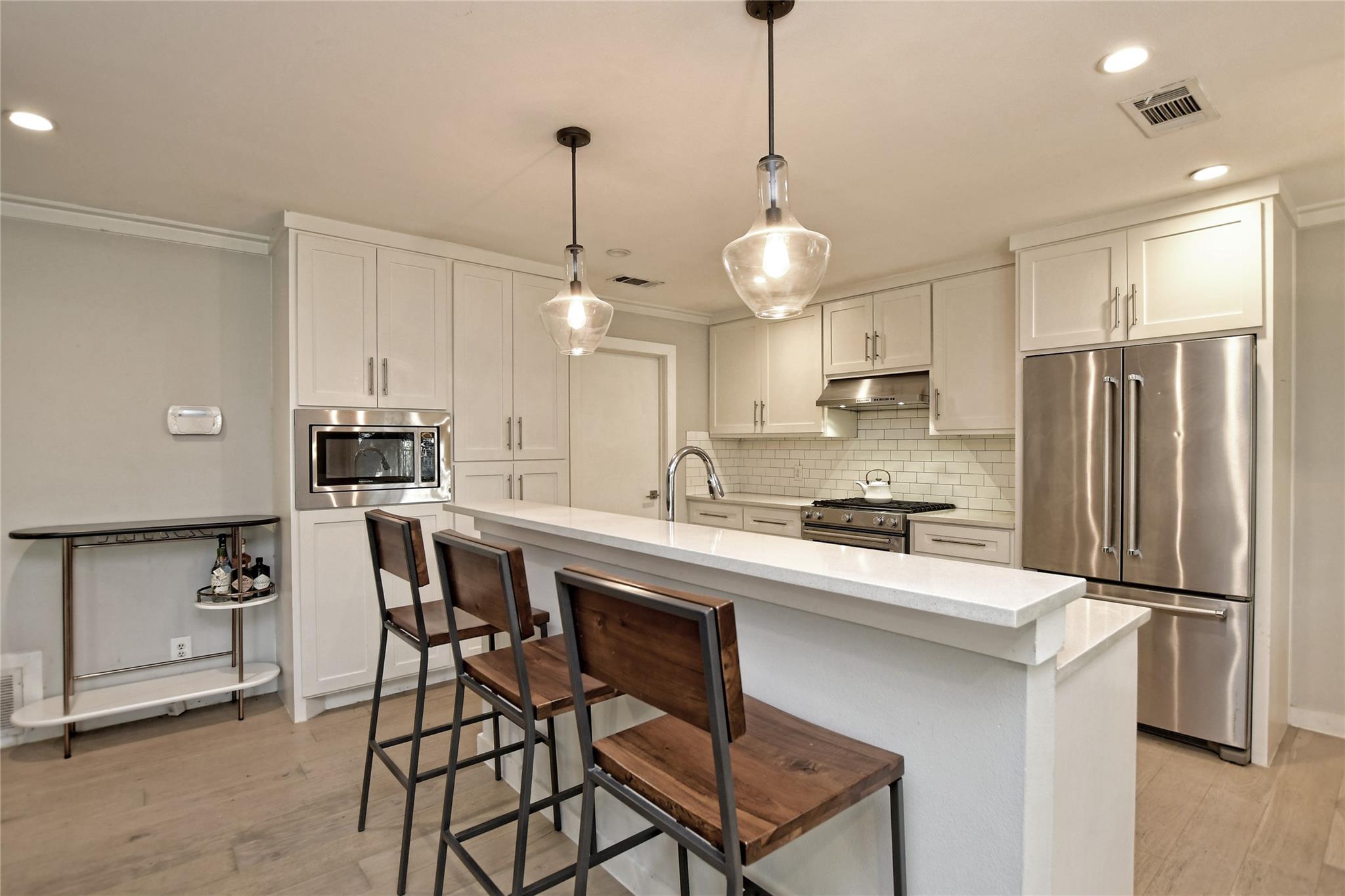 1508 Woodhill Dr, Round Rock, TX 78681