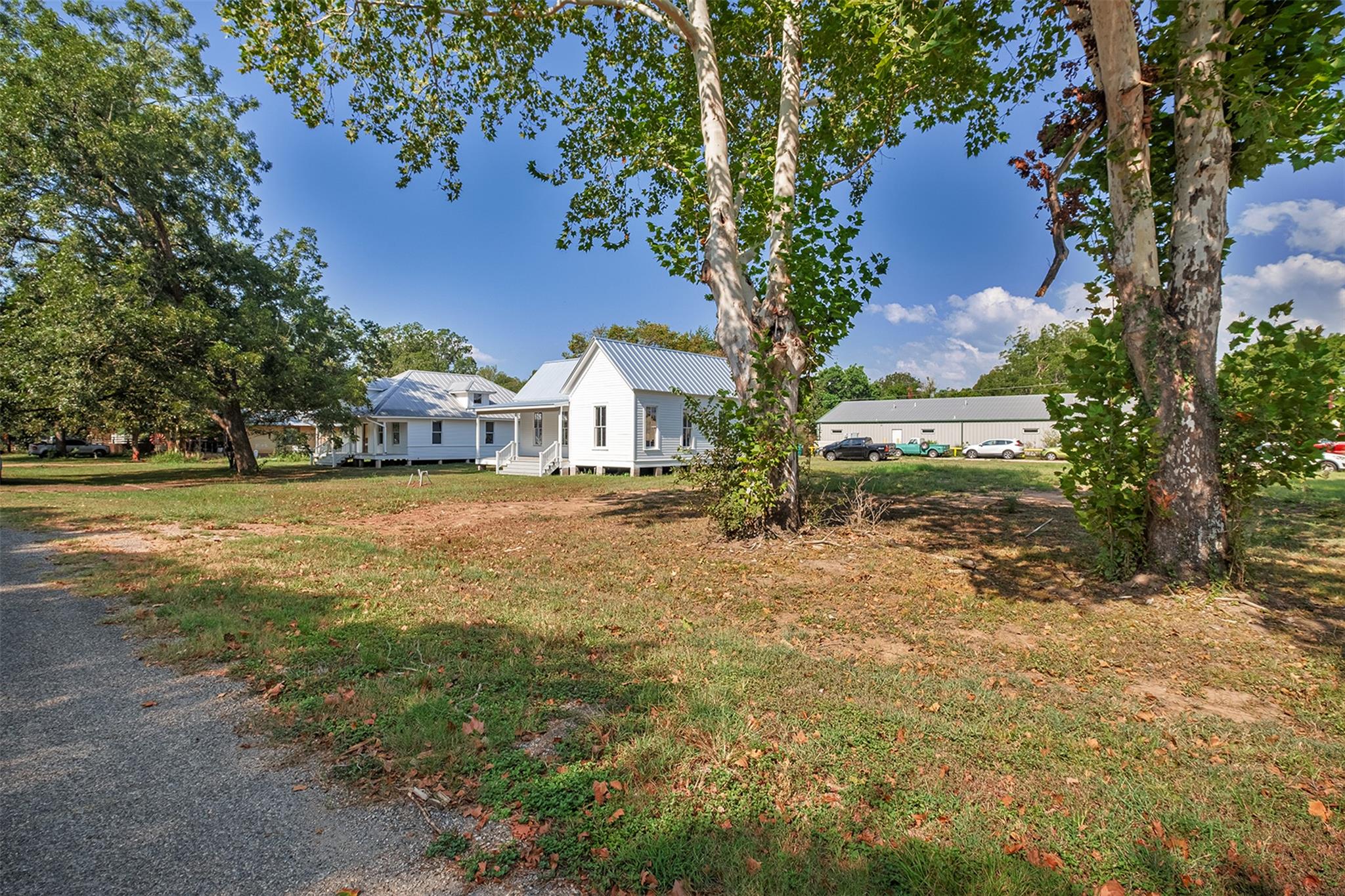 302 Washington St, Smithville, TX 78957