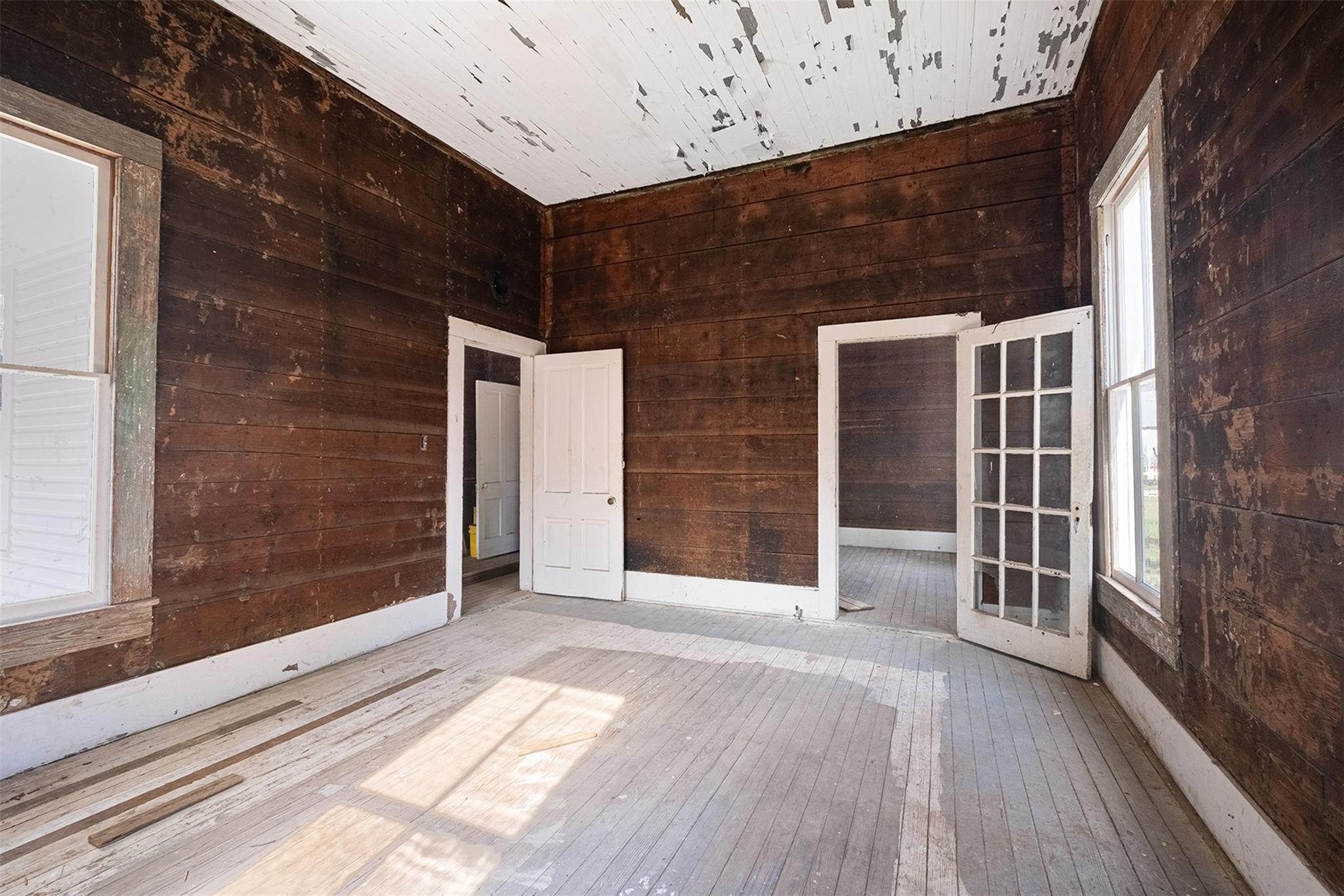 302 Washington St, Smithville, TX 78957