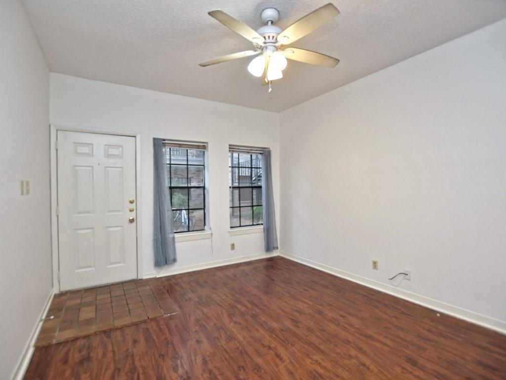 2216 San Gabriel St # 105, Austin, TX 78705