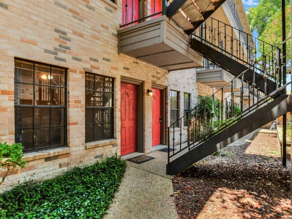 2216 San Gabriel St # 105, Austin, TX 78705
