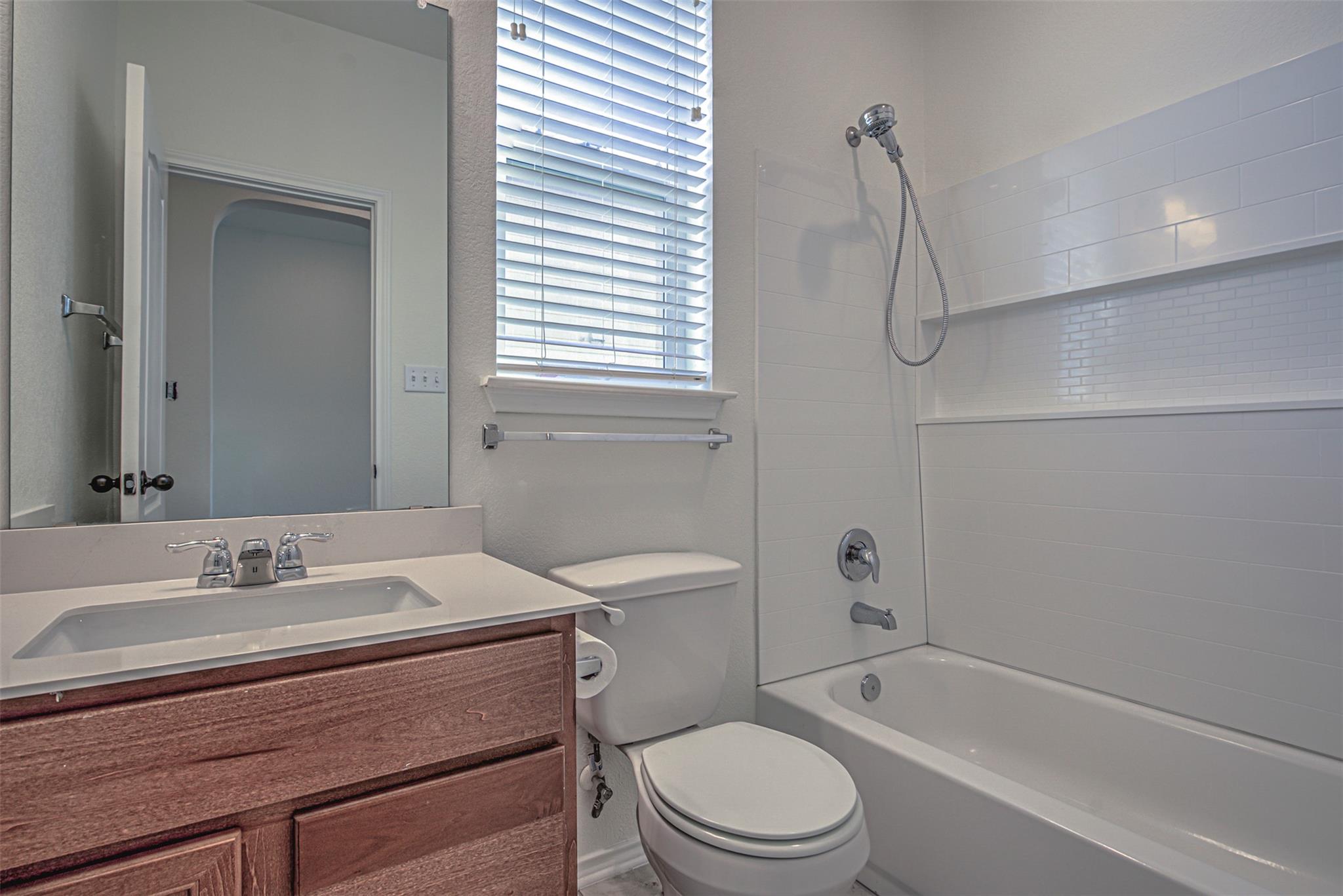 486 Gustaf Trl, Kyle, TX 78640