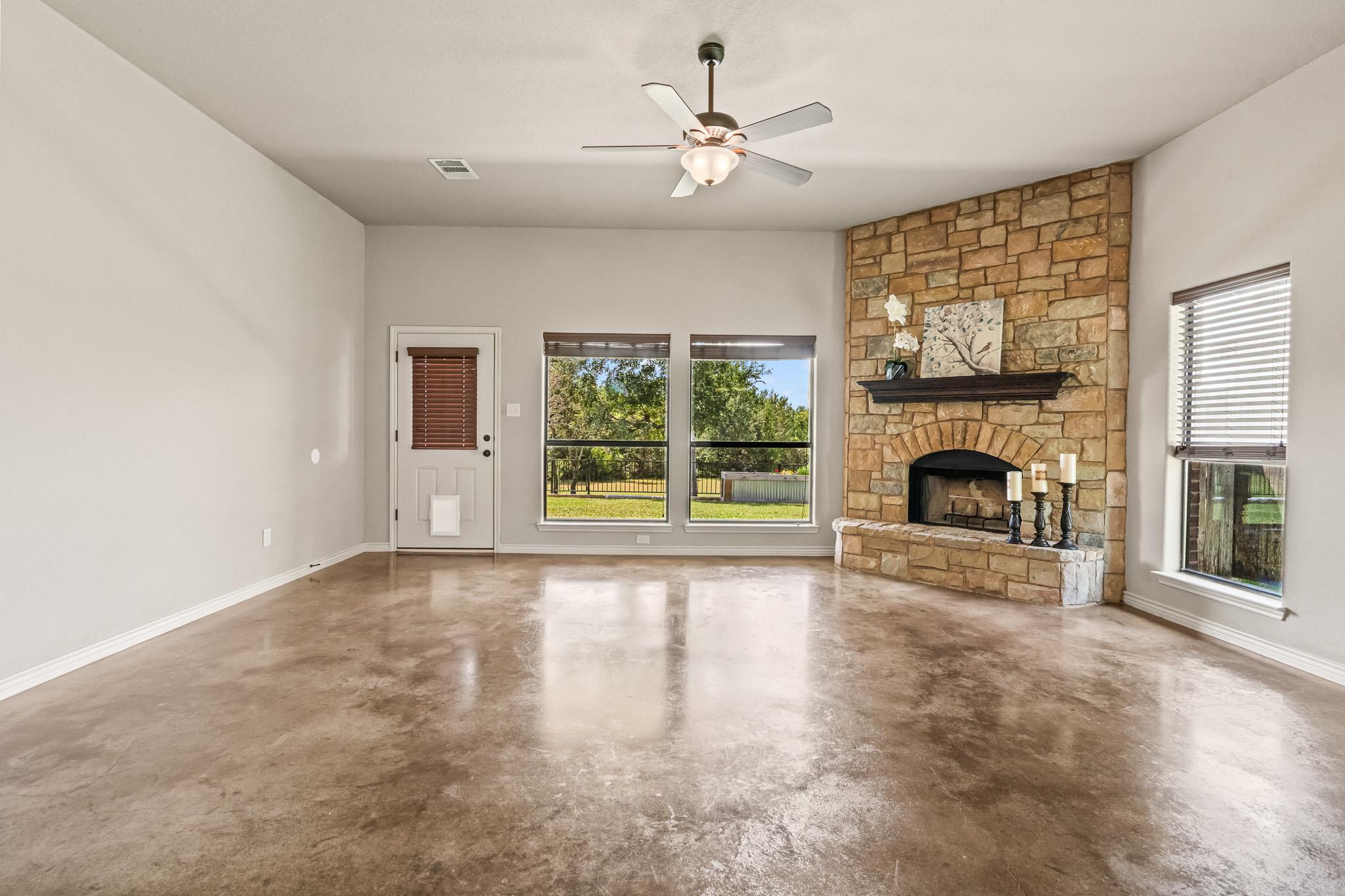 5300 Encino Oak Way, Killeen, TX 76542