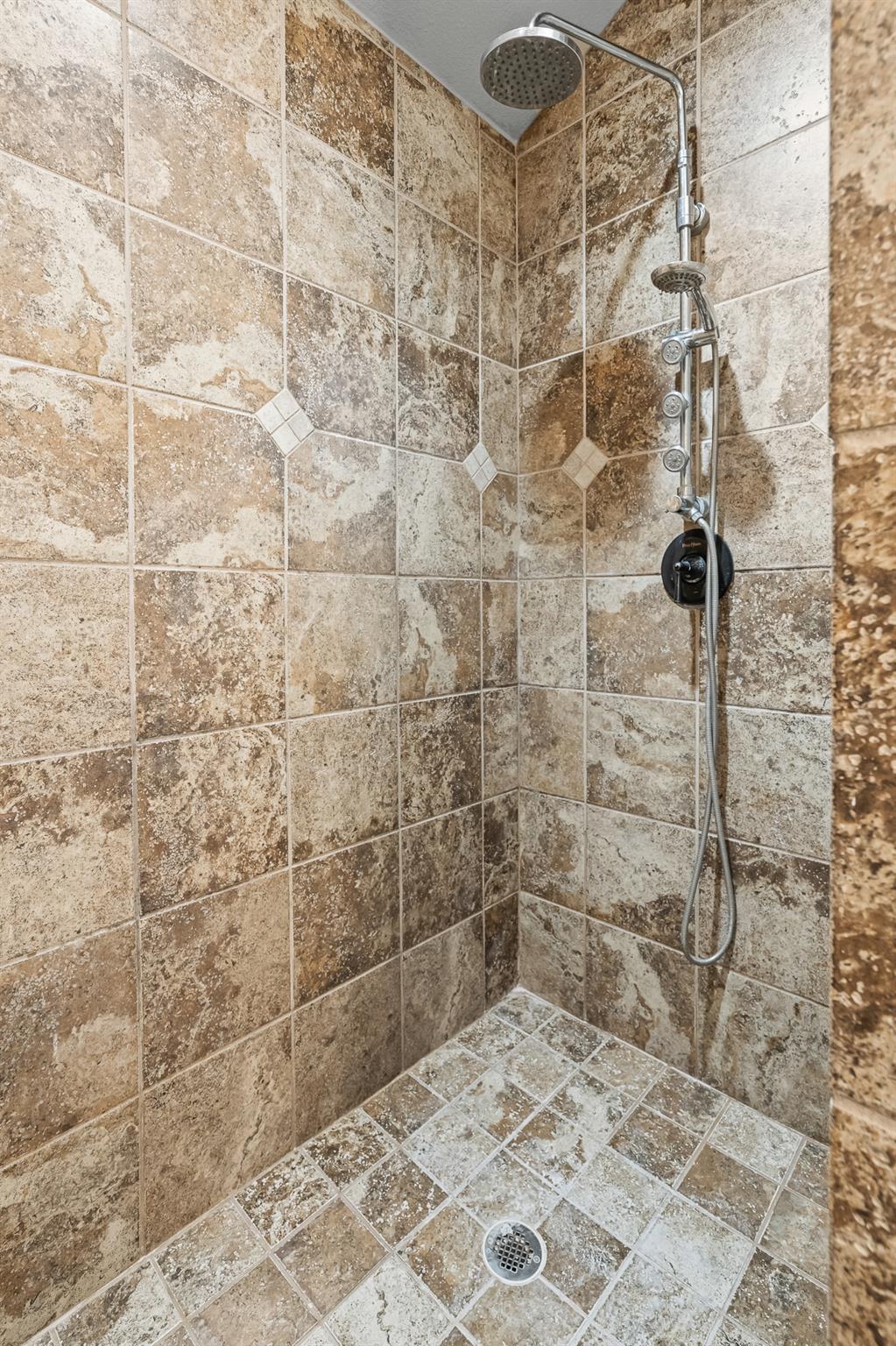 5300 Encino Oak Way, Killeen, TX 76542