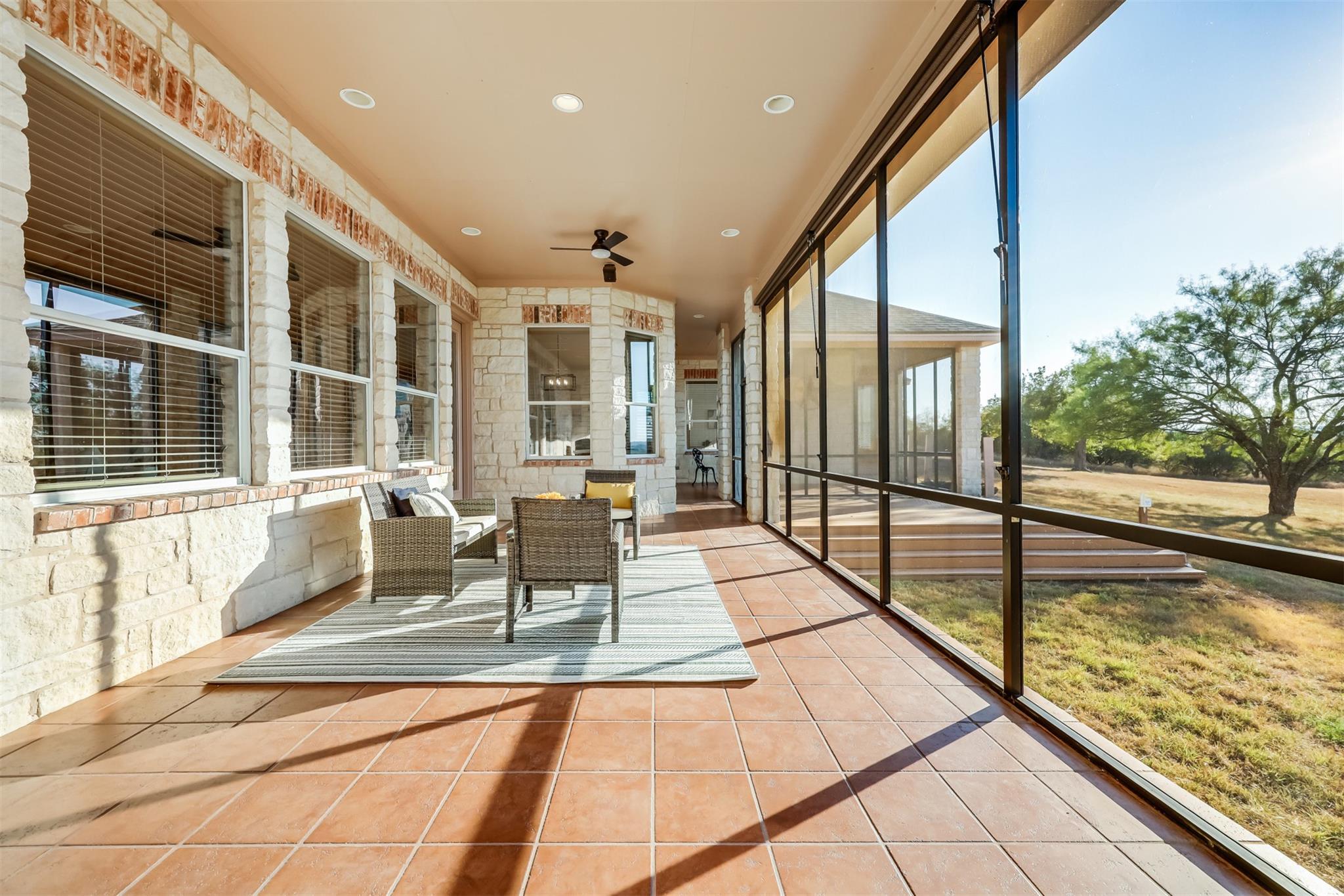 104 Running Brook Trl, Spicewood, TX 78669