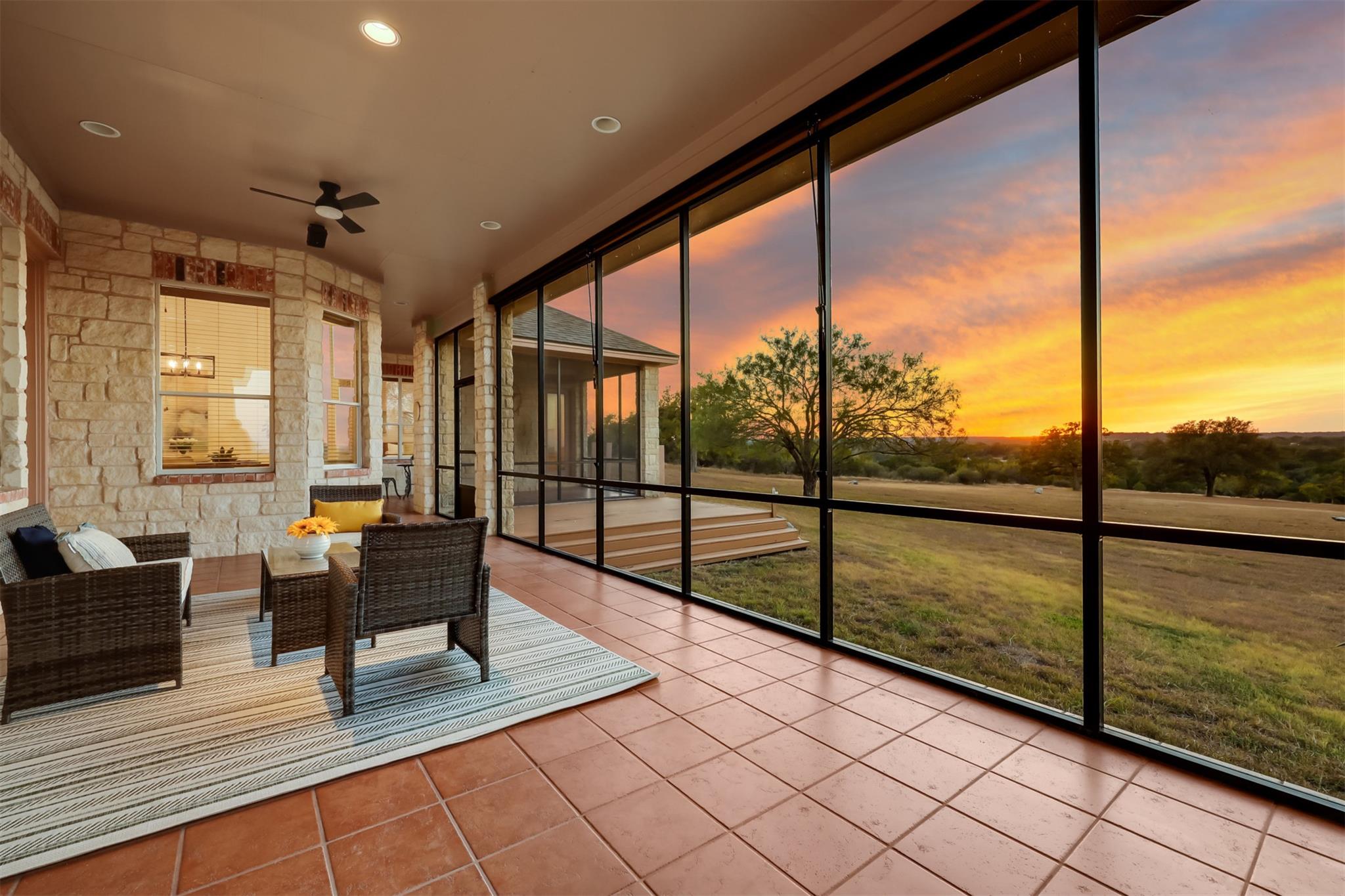 104 Running Brook Trl, Spicewood, TX 78669