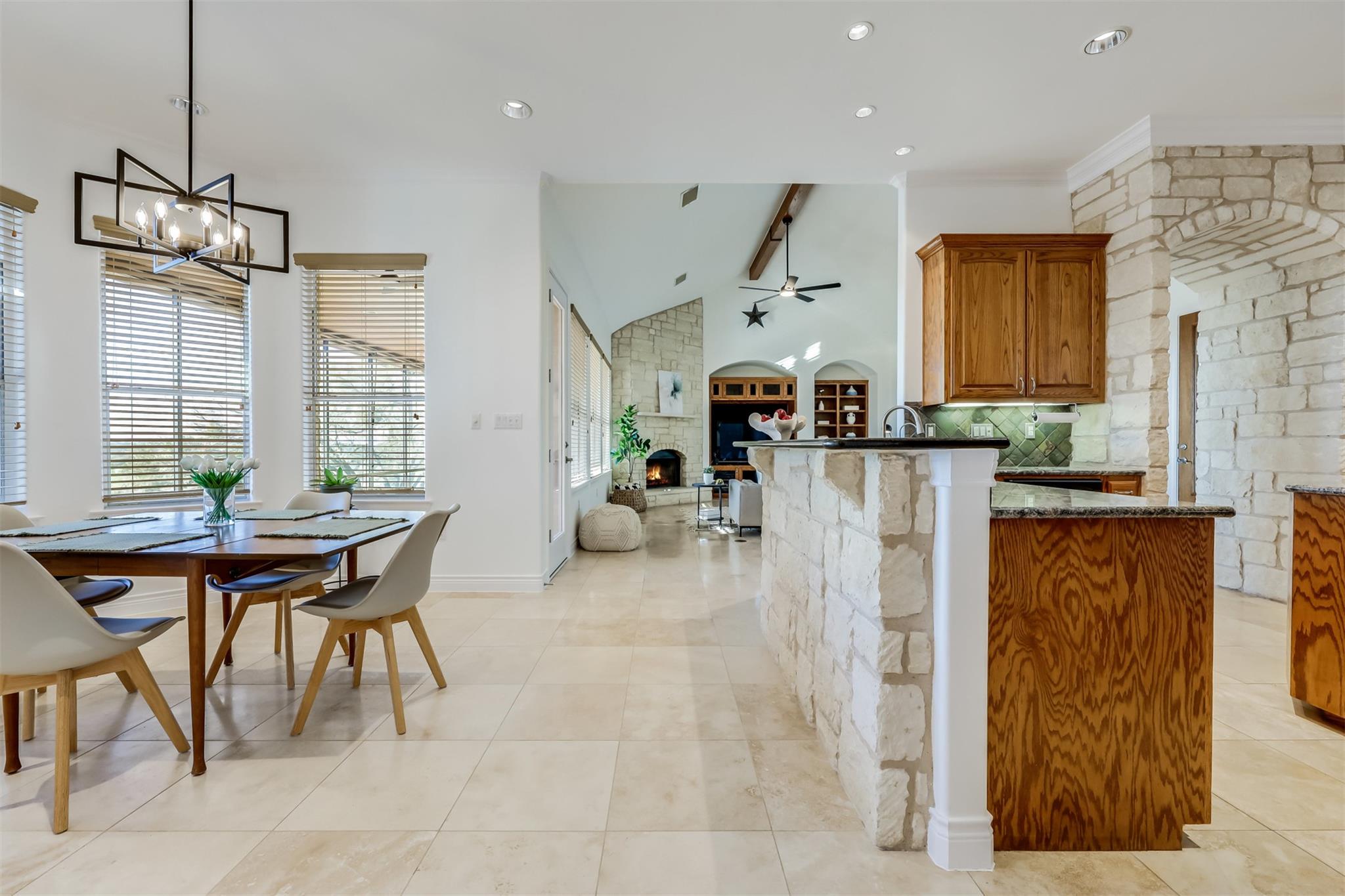 104 Running Brook Trl, Spicewood, TX 78669