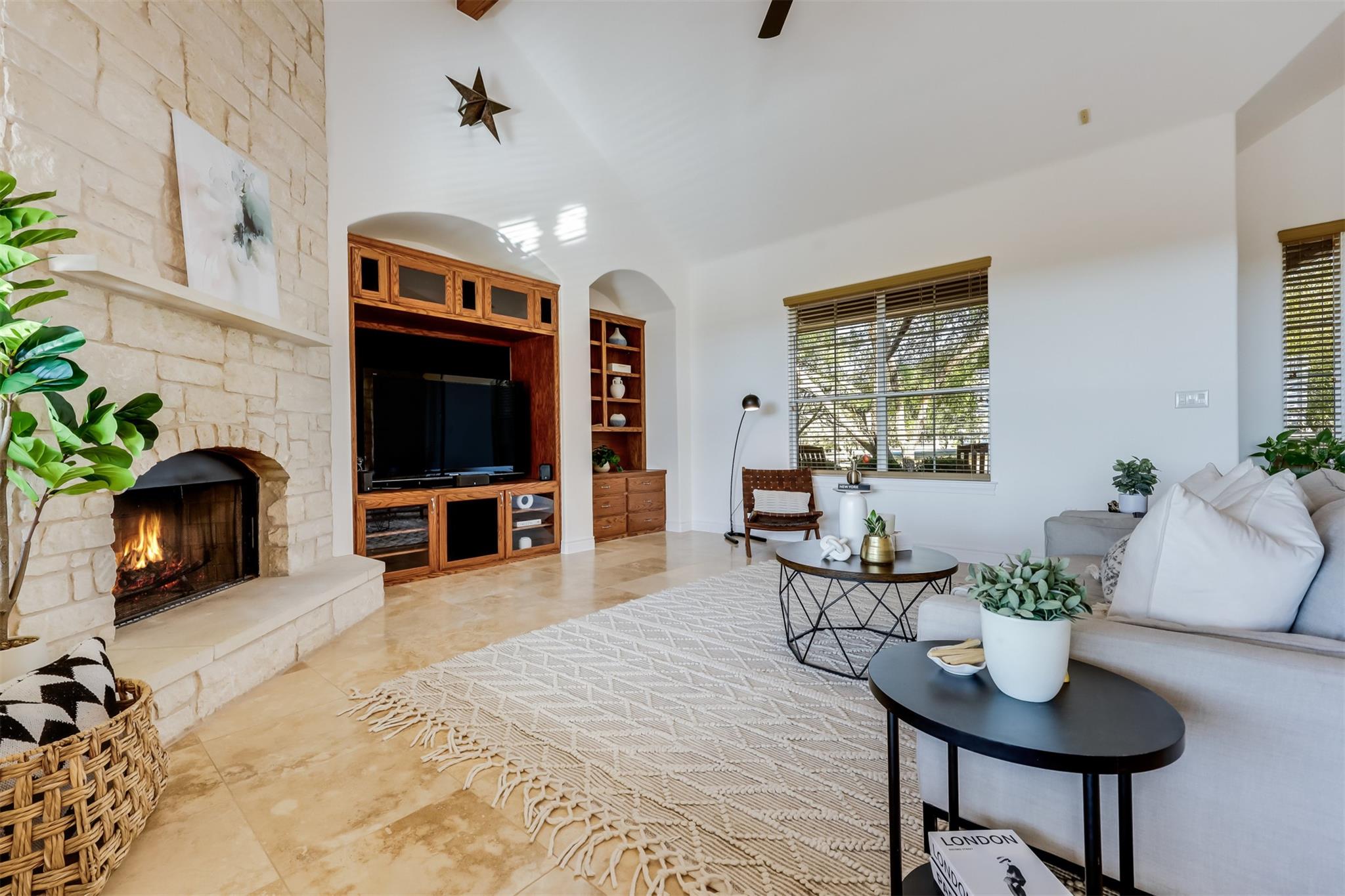 104 Running Brook Trl, Spicewood, TX 78669