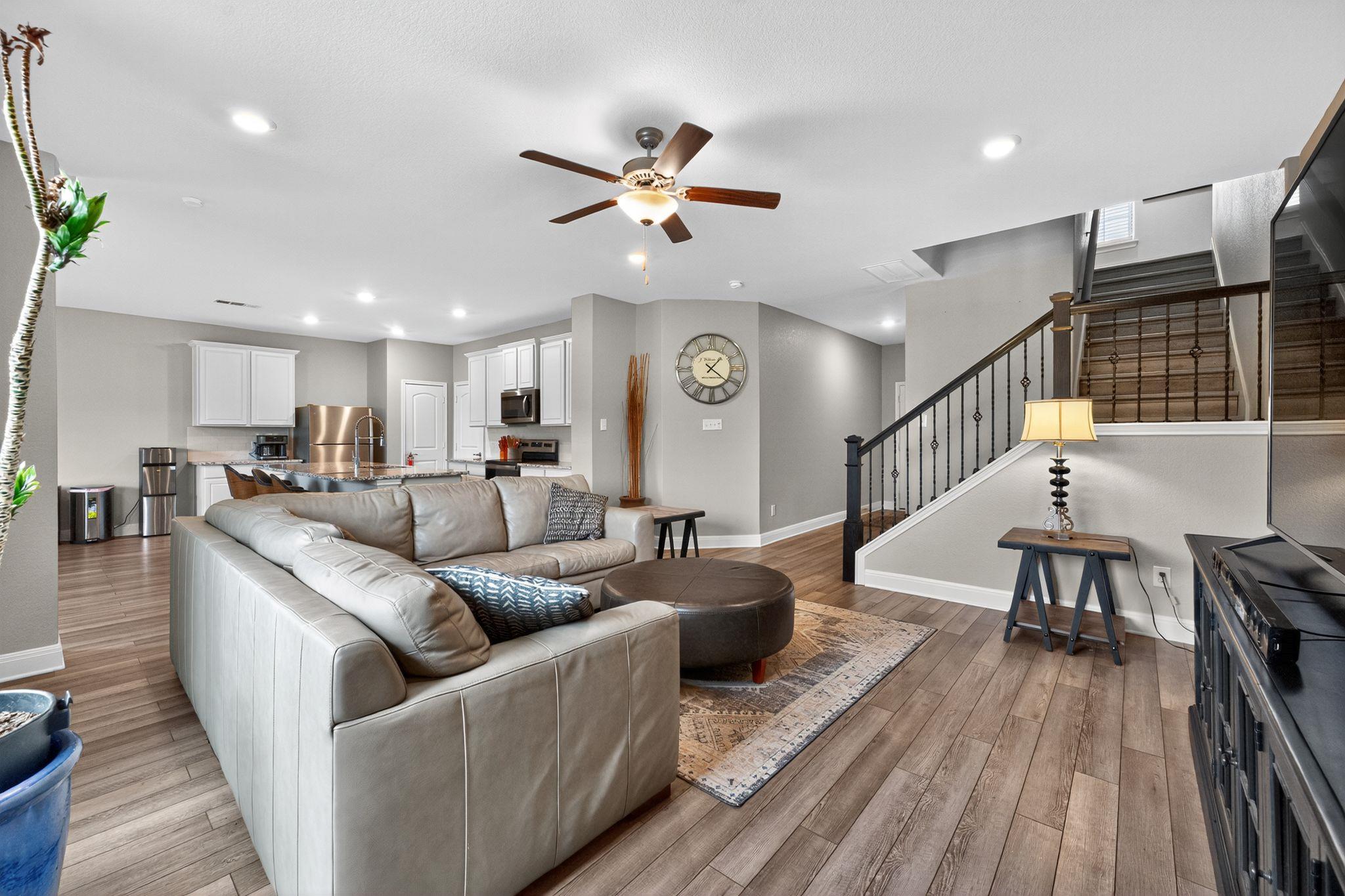 14017 Prospector Way, Elgin, TX 78621