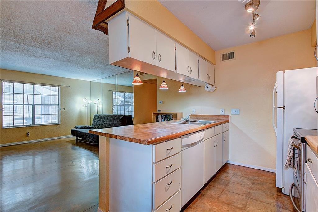 910 Duncan Ln # 7, Austin, TX 78705