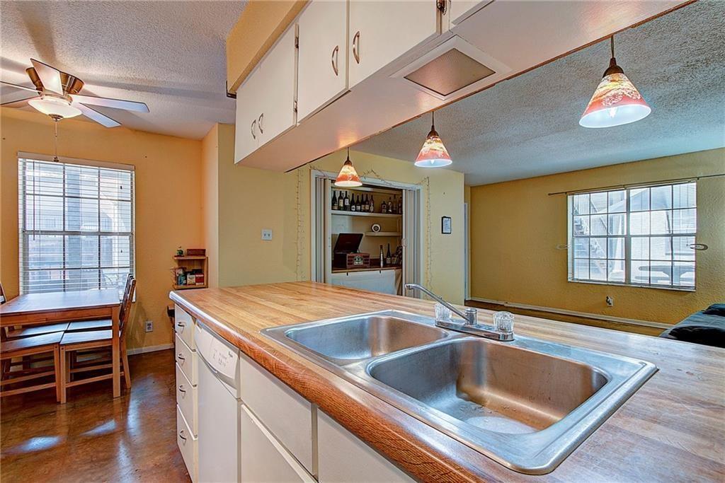 910 Duncan Ln # 7, Austin, TX 78705