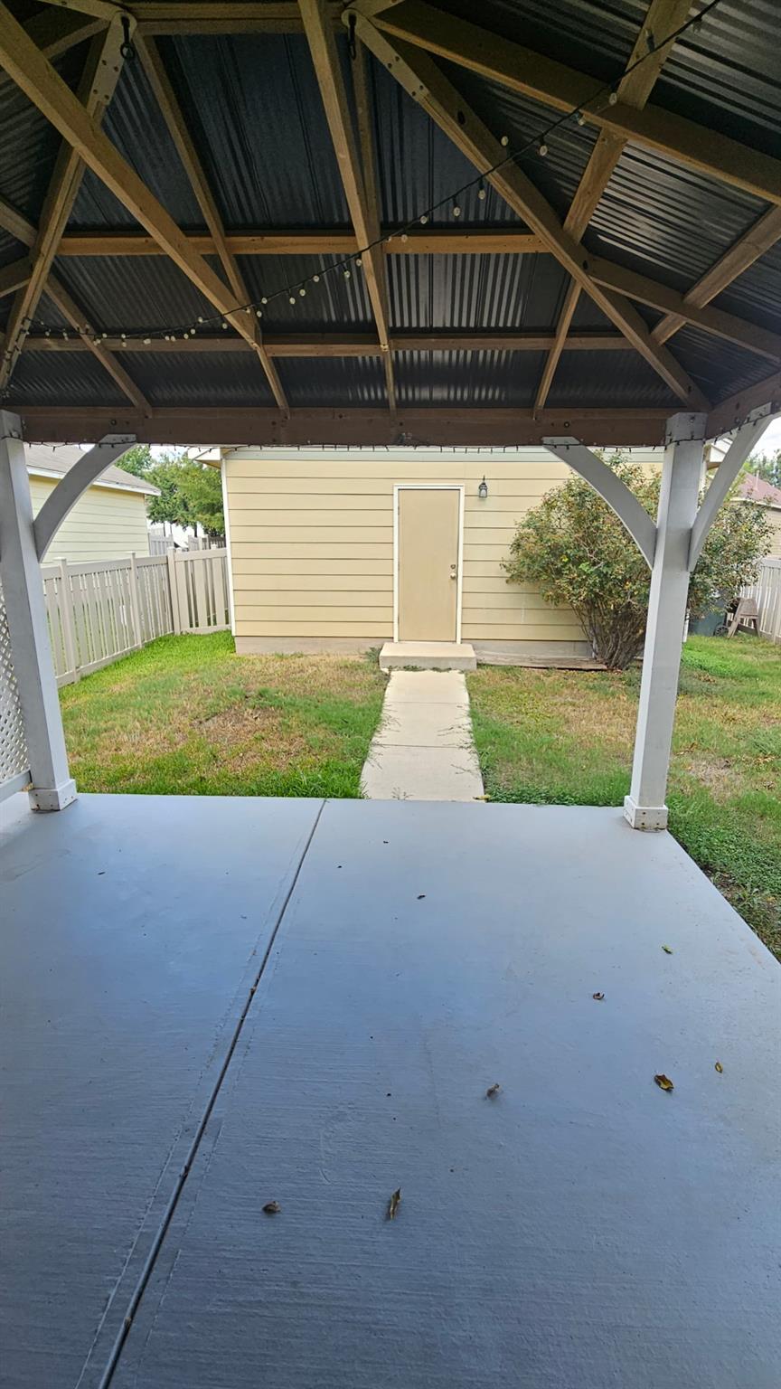 1051 Dorn, Kyle, TX 78640