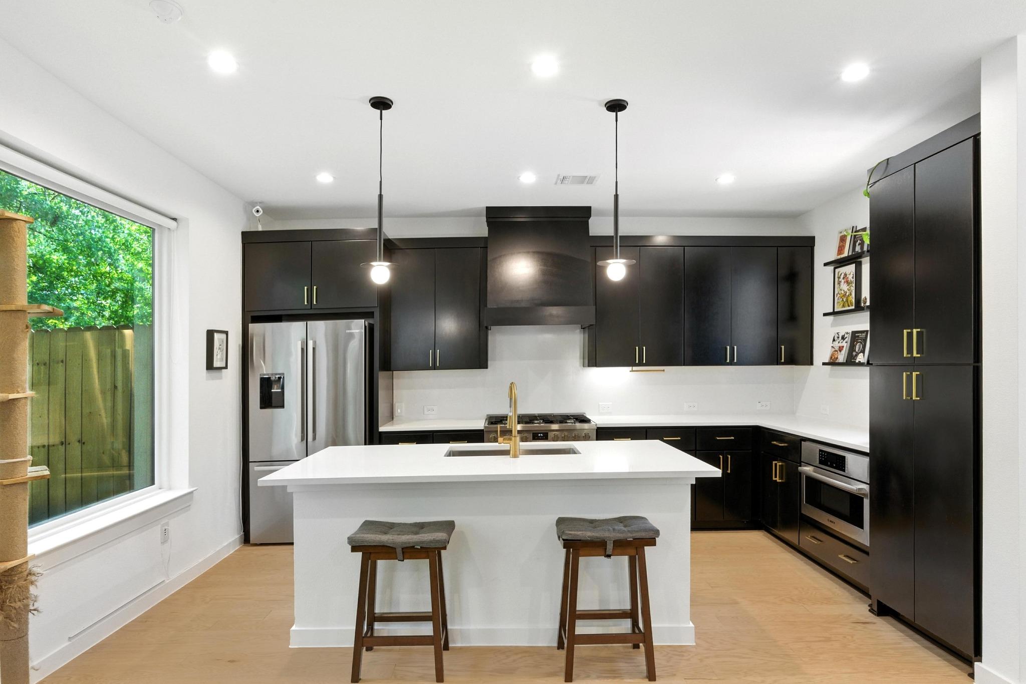 4614 Englewood Dr # 2, Austin, TX 78745