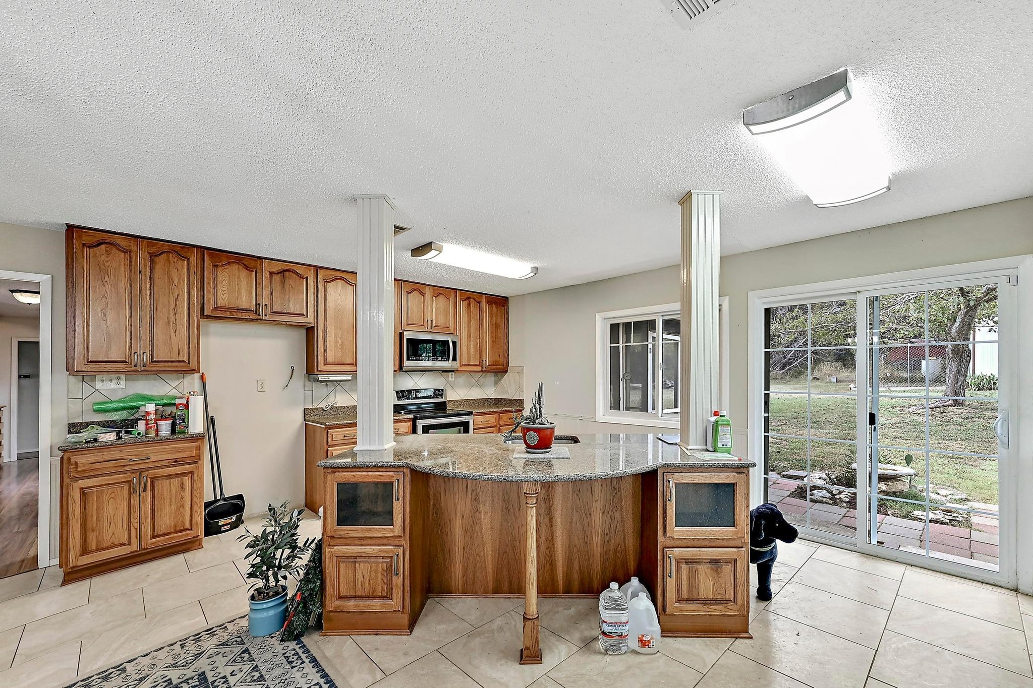 112 NE Skyview Ter, Leander, TX 78641