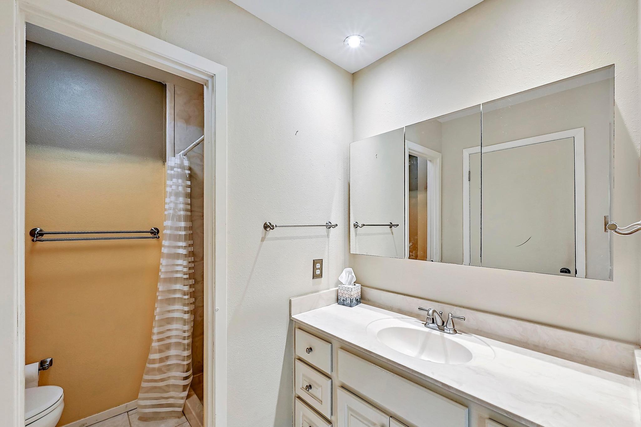 112 NE Skyview Ter, Leander, TX 78641