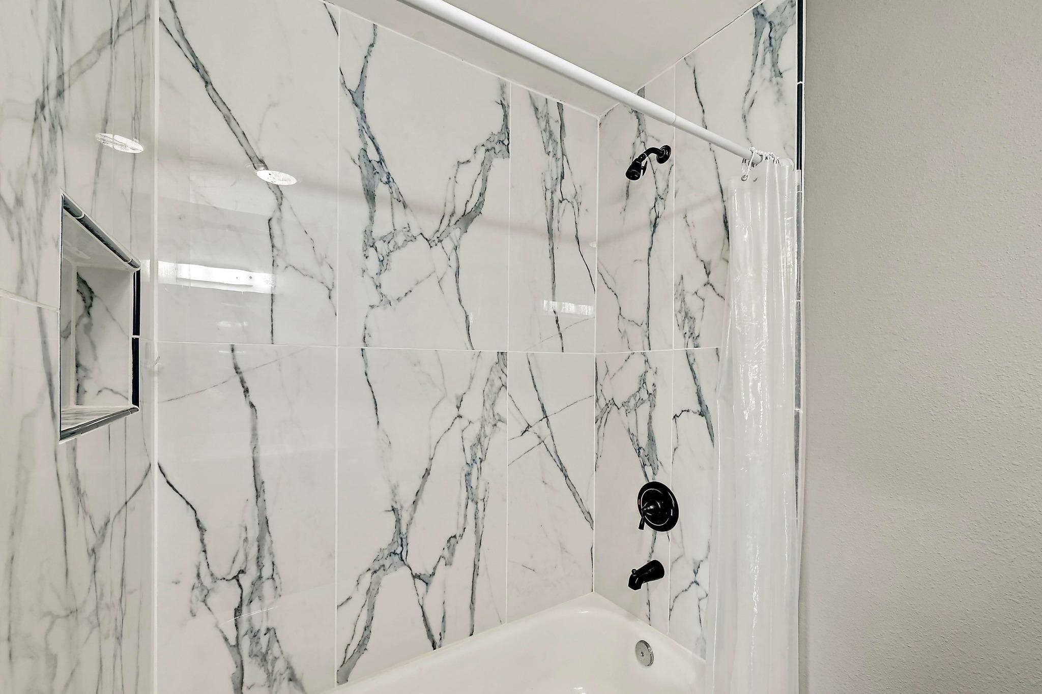 112 NE Skyview Ter, Leander, TX 78641