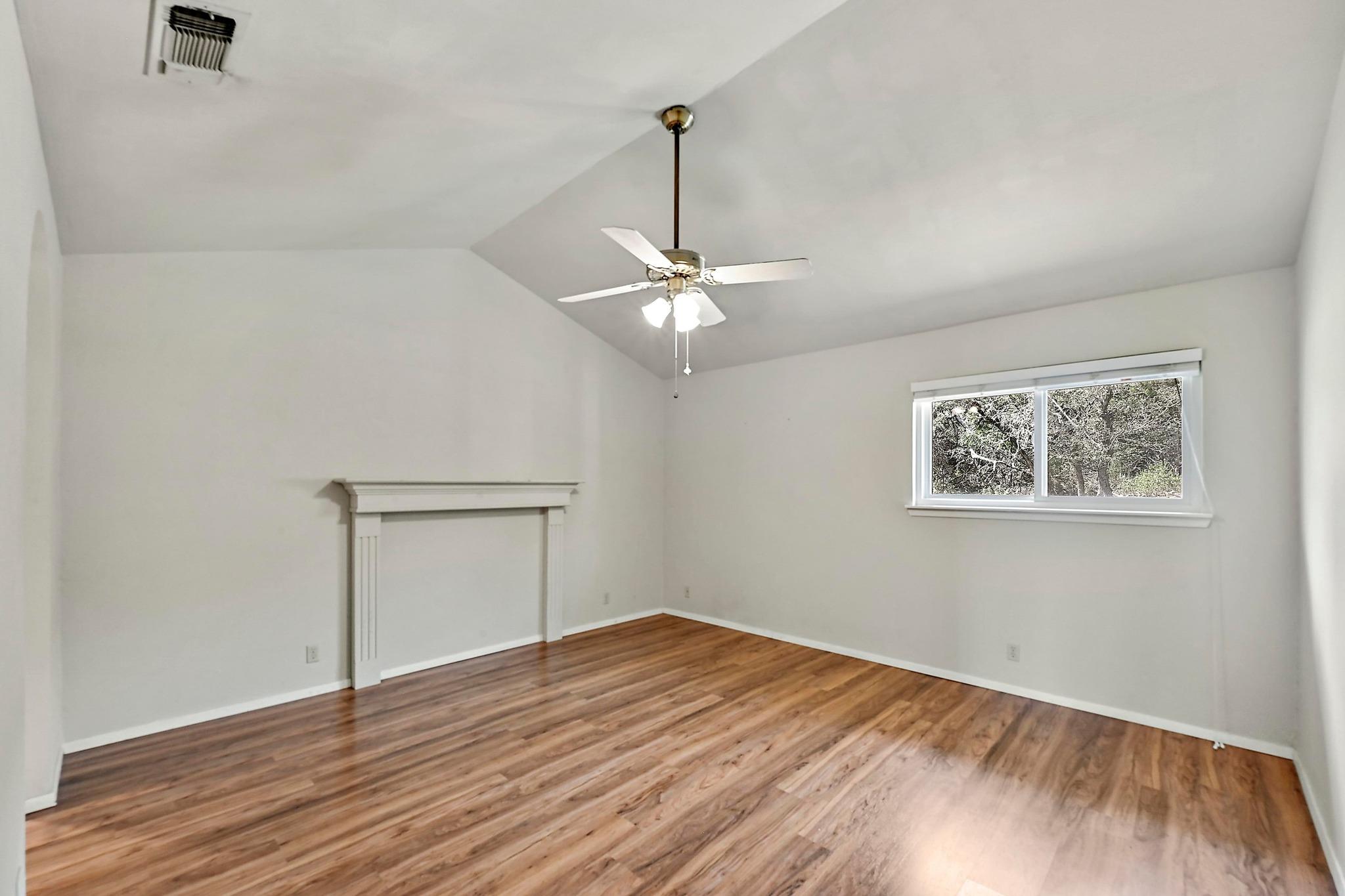 112 NE Skyview Ter, Leander, TX 78641