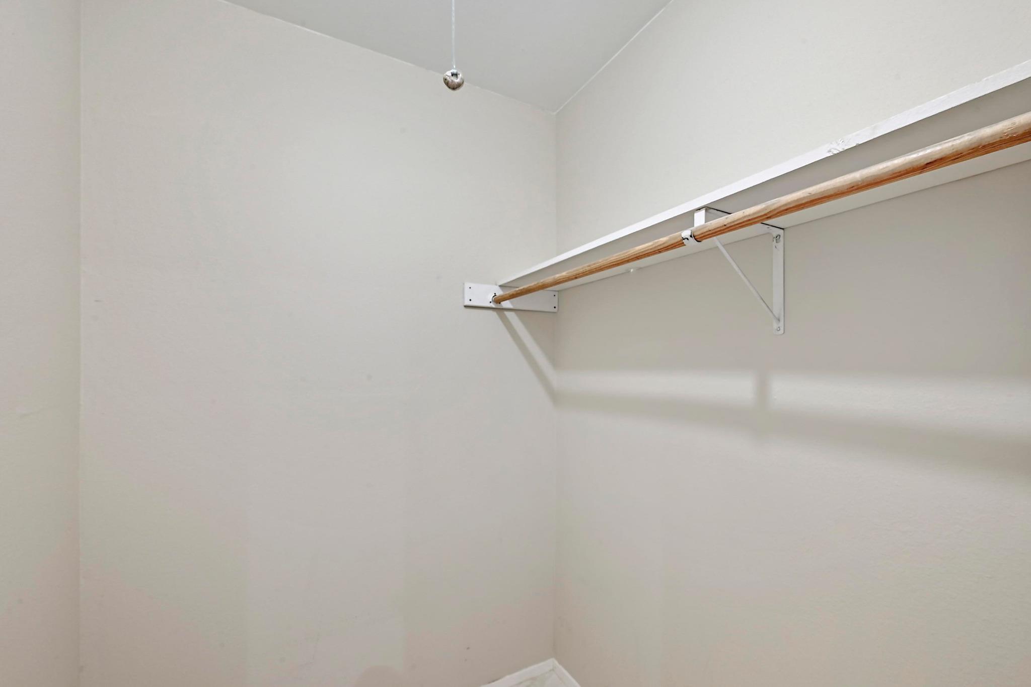 112 NE Skyview Ter, Leander, TX 78641